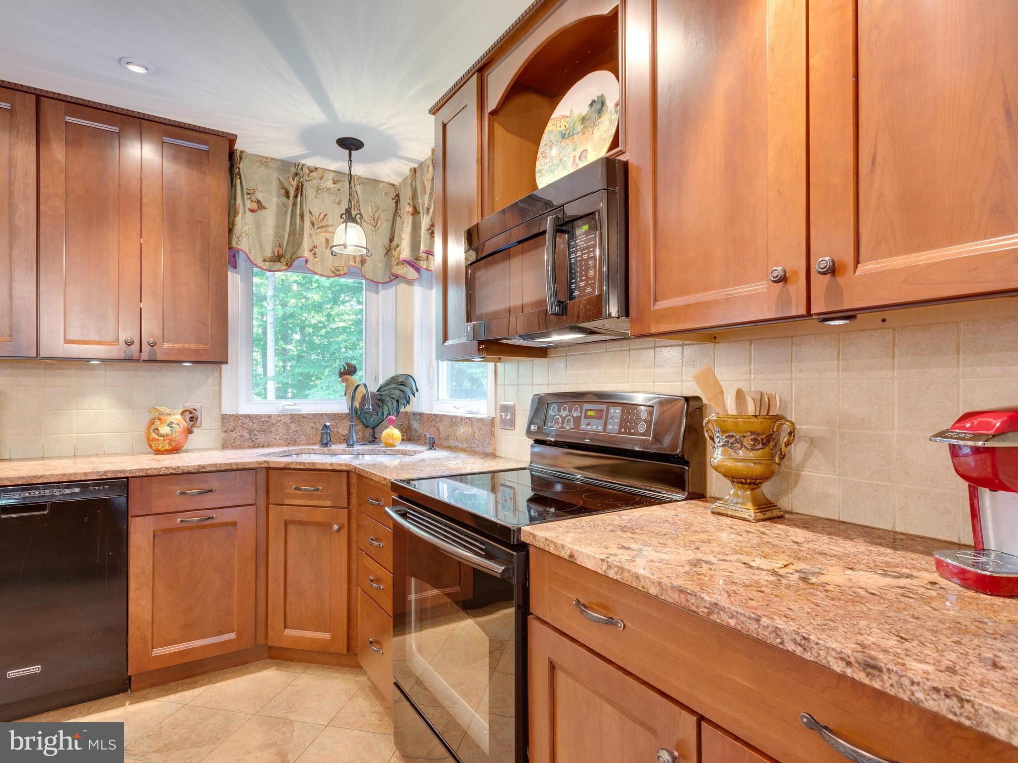 SETTLERS LANDING - Residential