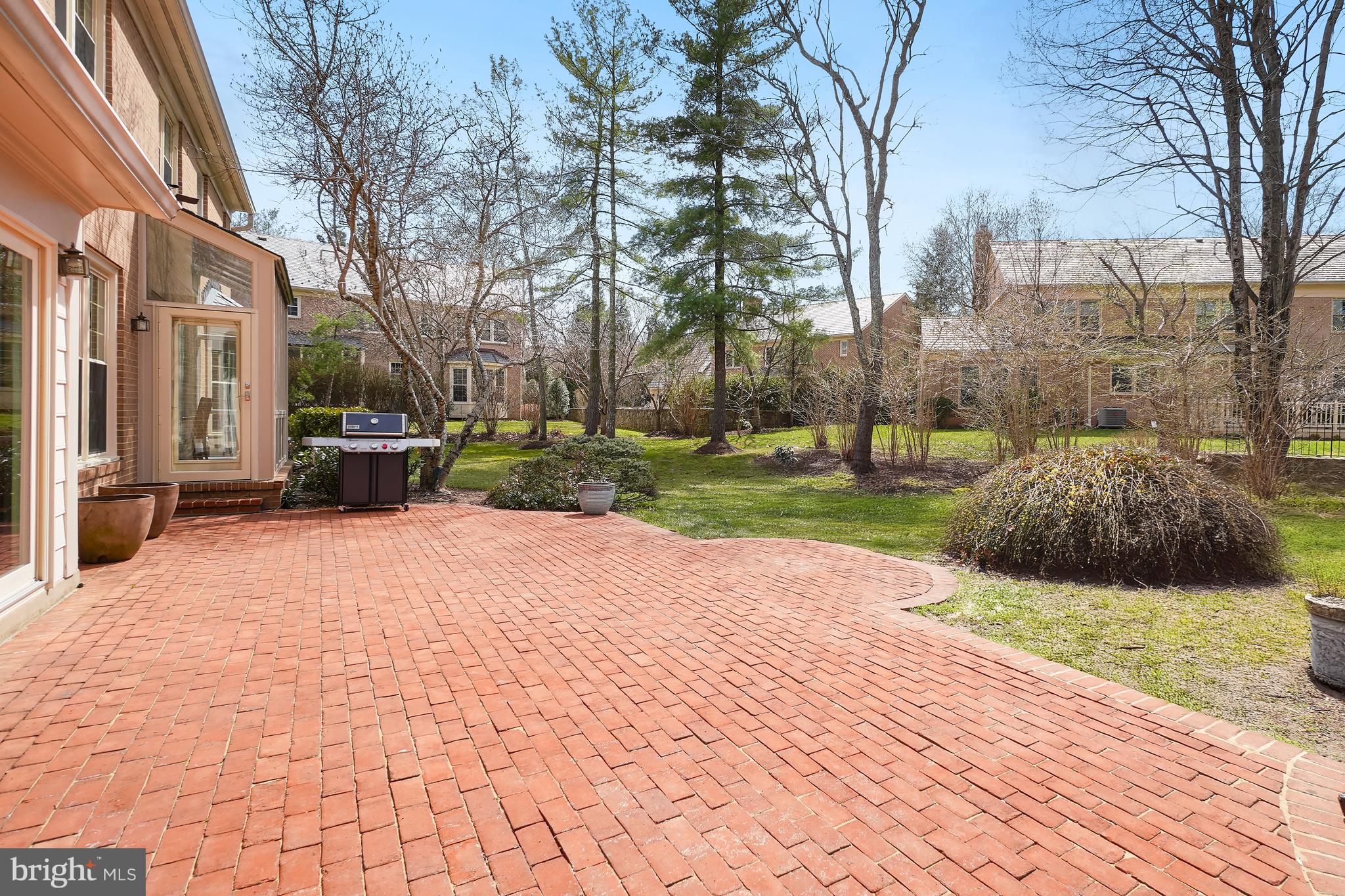 AVENEL - Residential