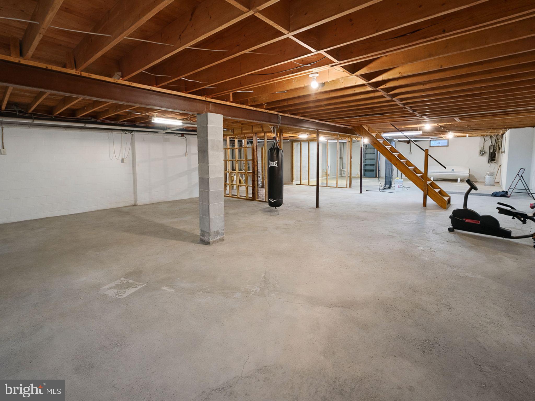 MOWER MEADOWS - Residential