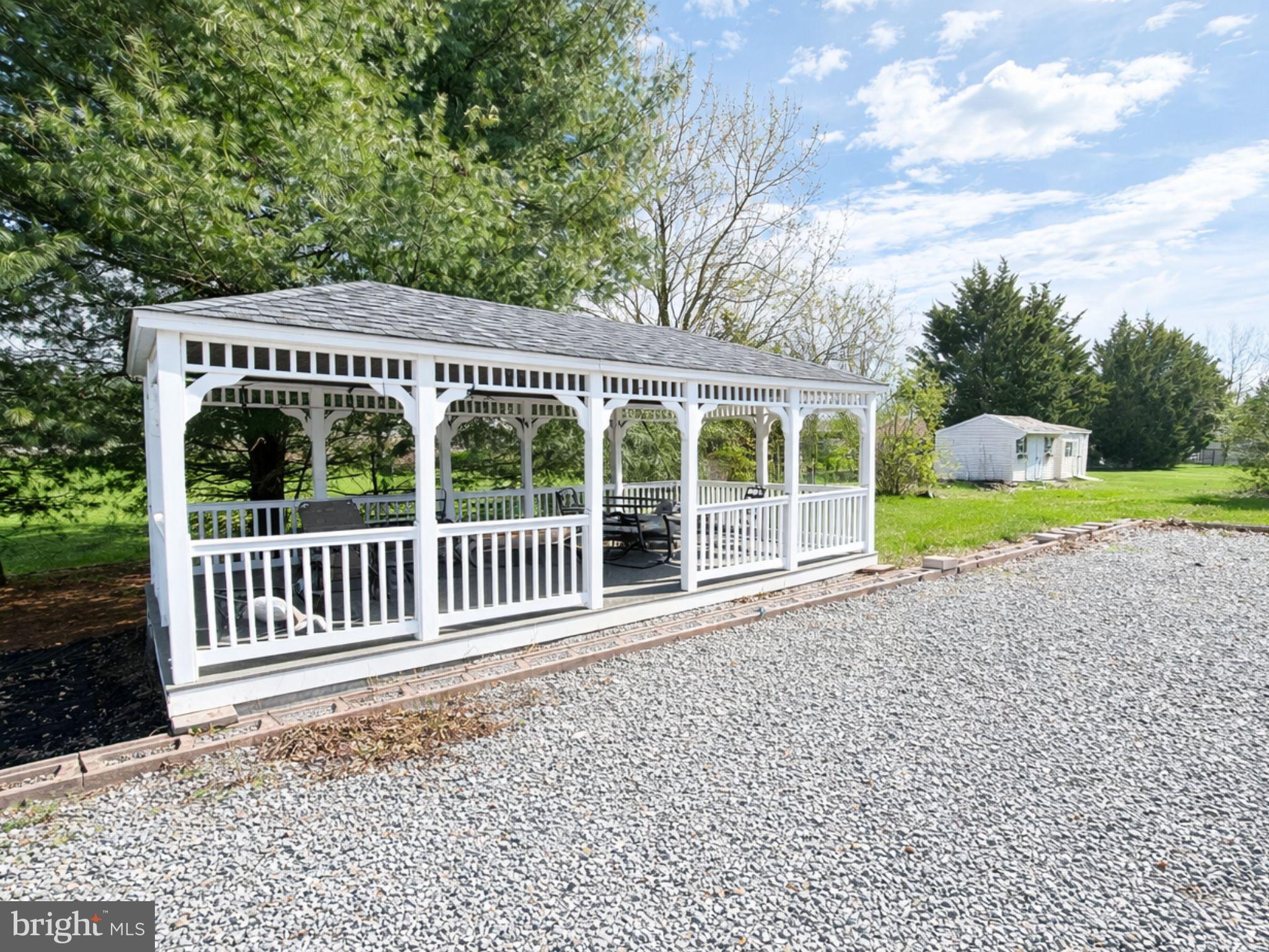 MOWER MEADOWS - Residential