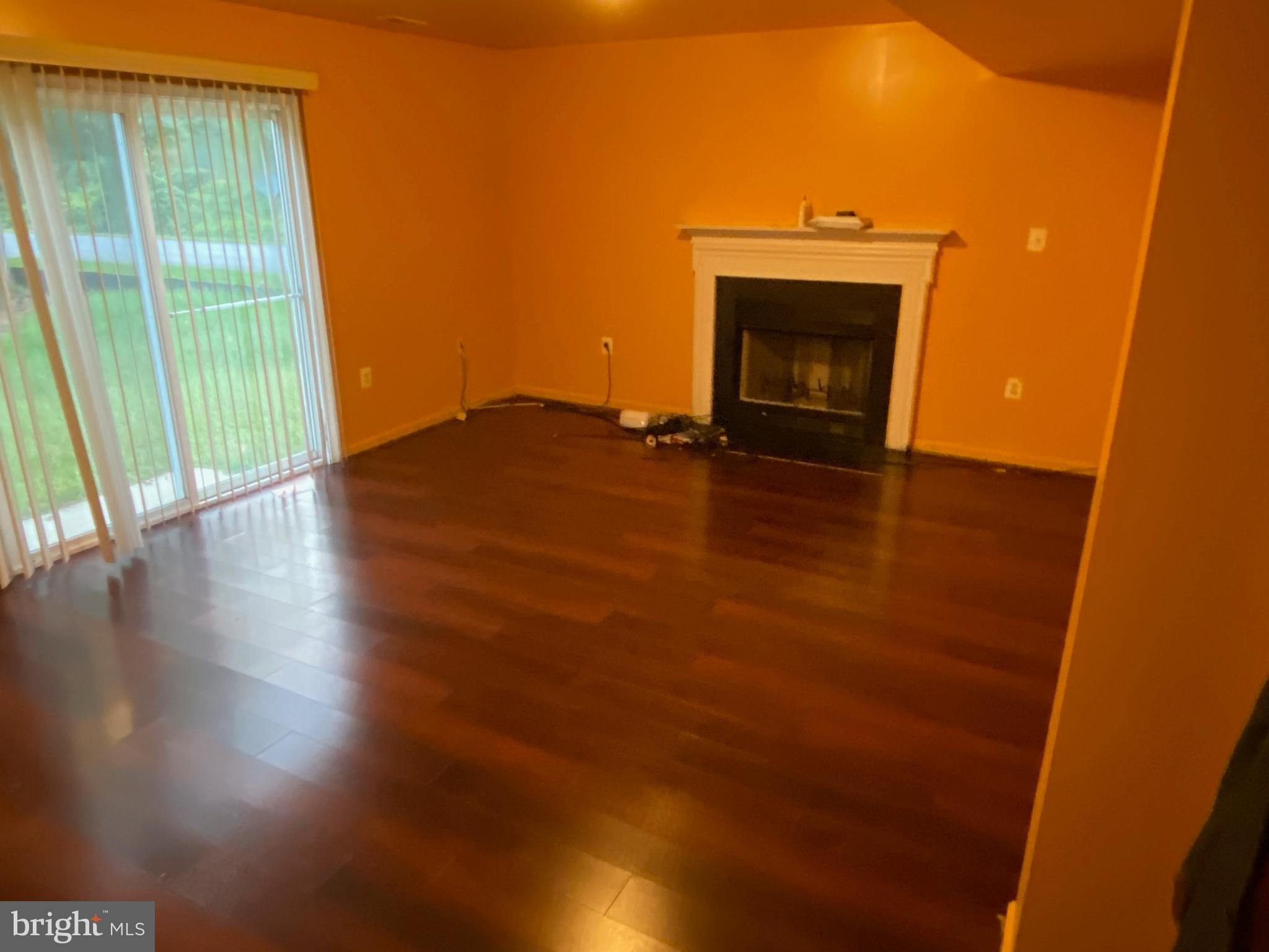 LINCOLN - Residential Lease