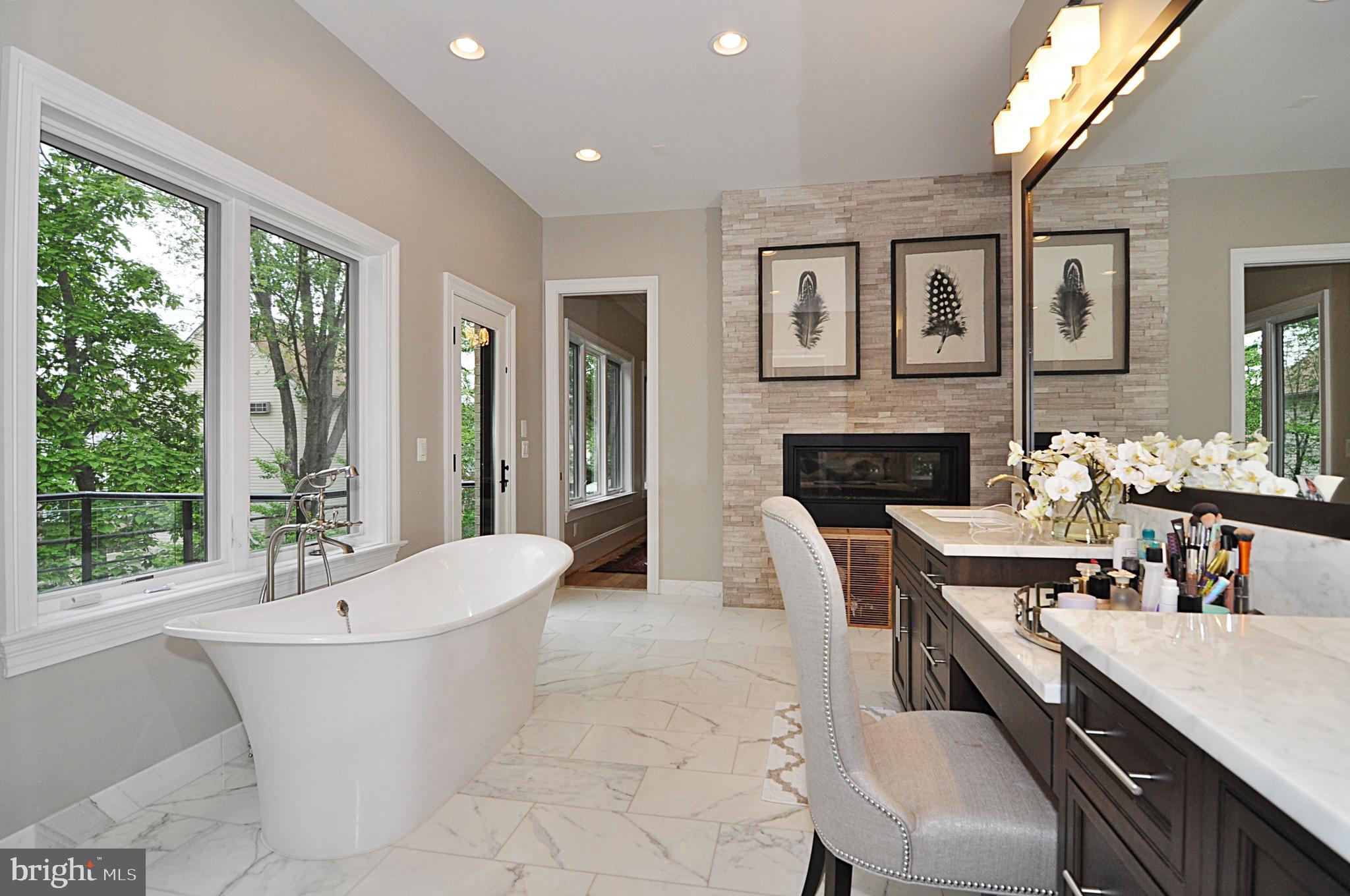 AURORA HILLS - Residential Lease