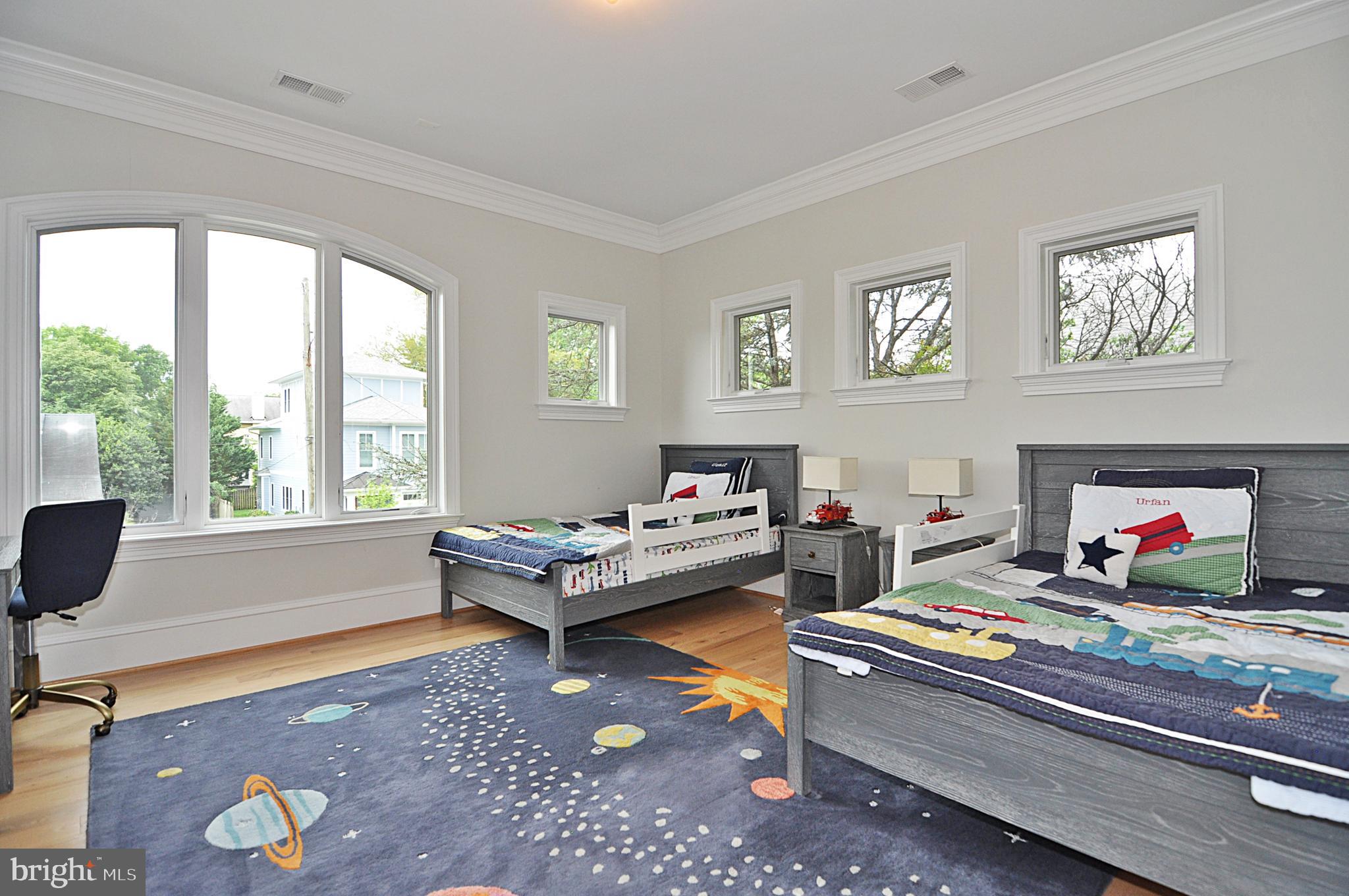 AURORA HILLS - Residential Lease