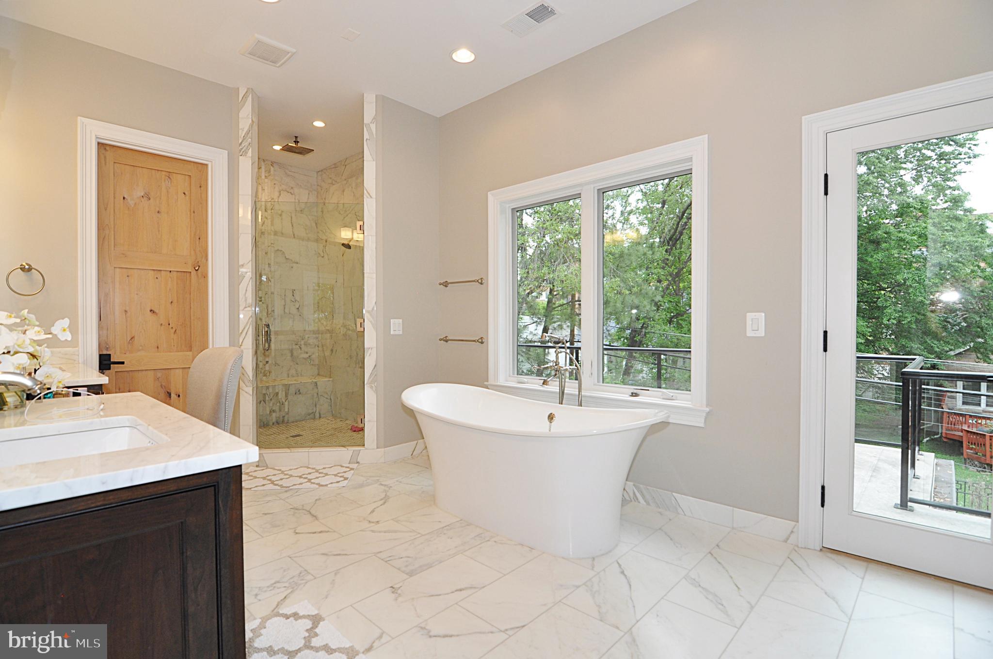 AURORA HILLS - Residential Lease