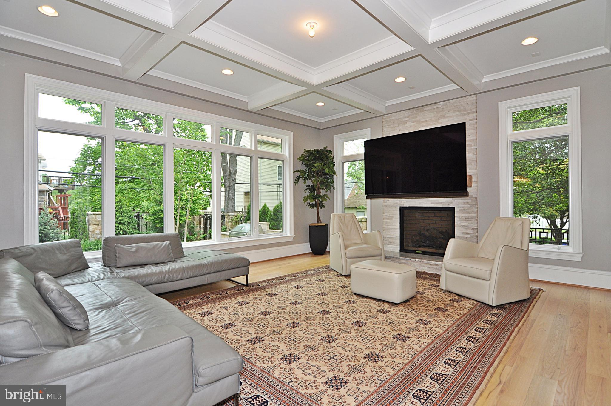 AURORA HILLS - Residential Lease