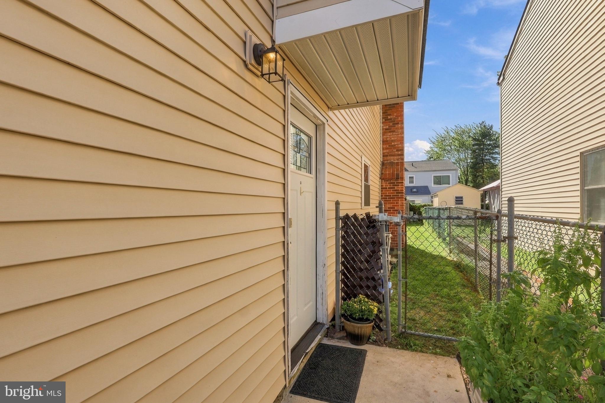 23 BRAITHWAITE LANE