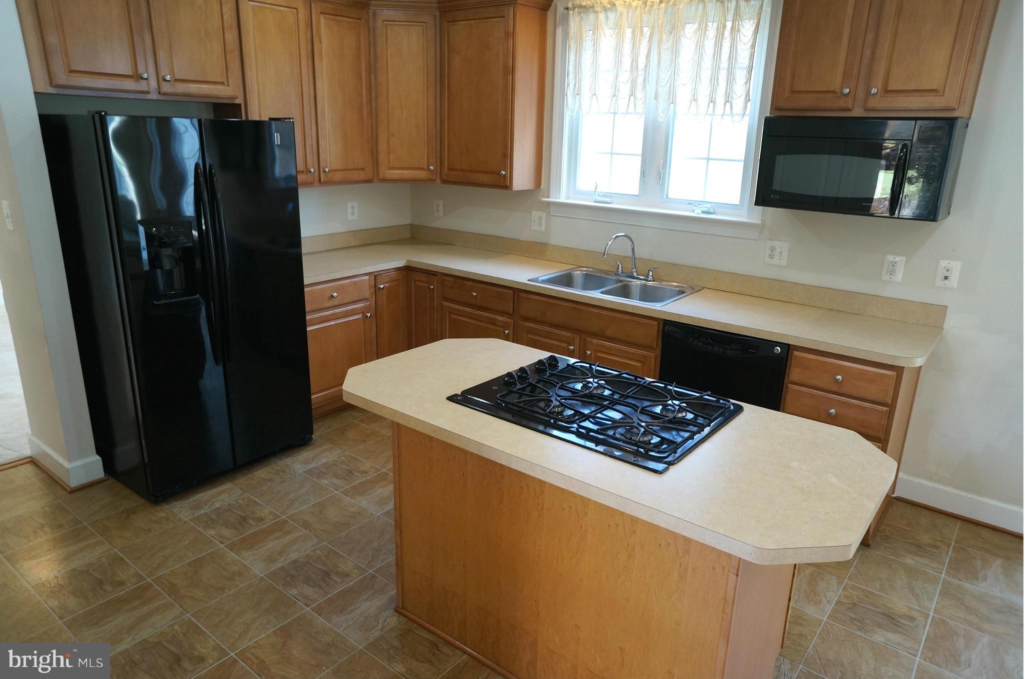 STONEWALL MANOR - Residential Lease