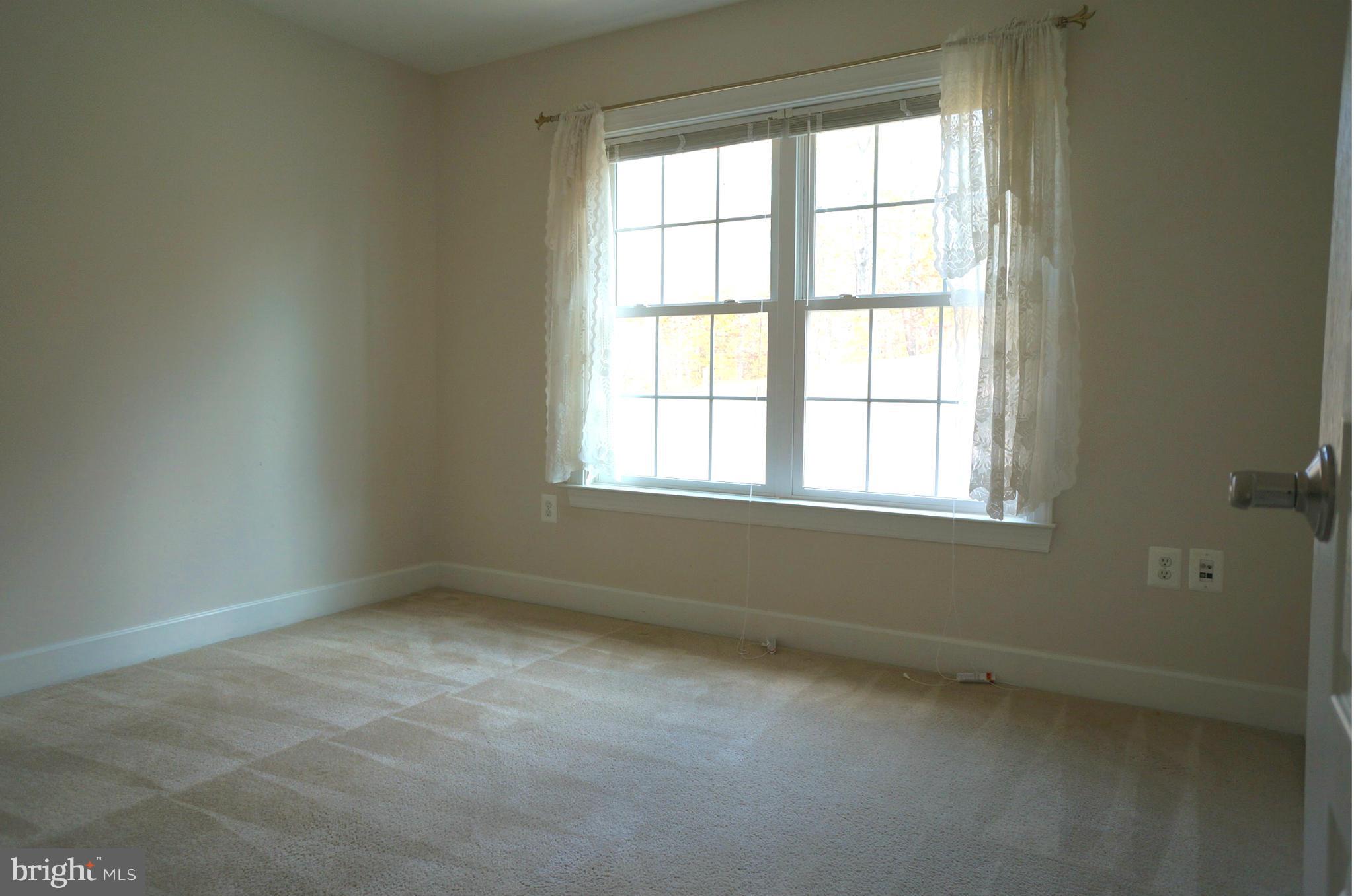 STONEWALL MANOR - Residential Lease