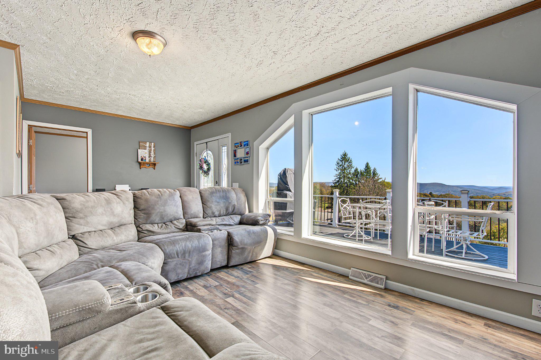 111 HIGH VIEW ROAD
