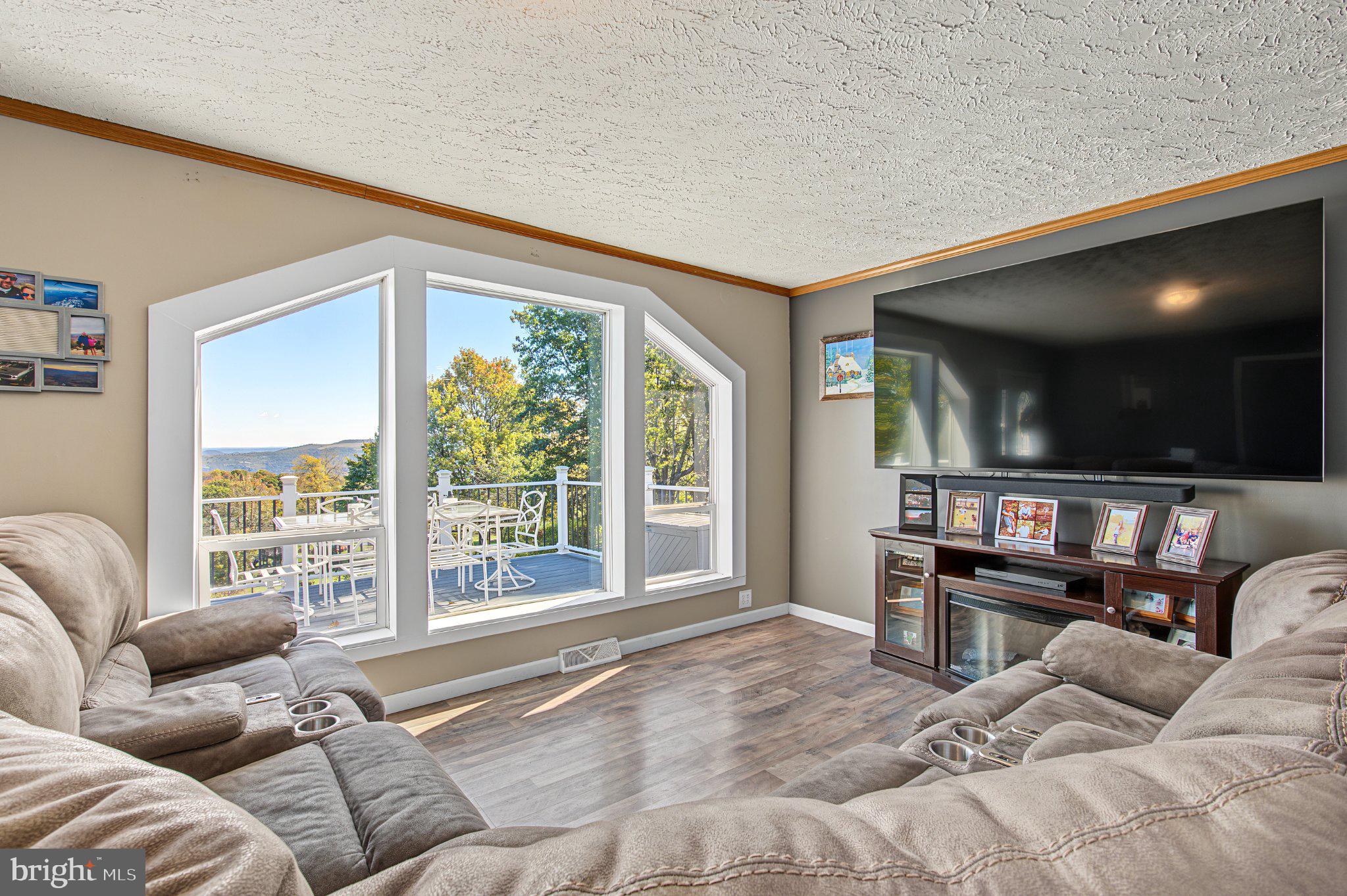 111 HIGH VIEW ROAD