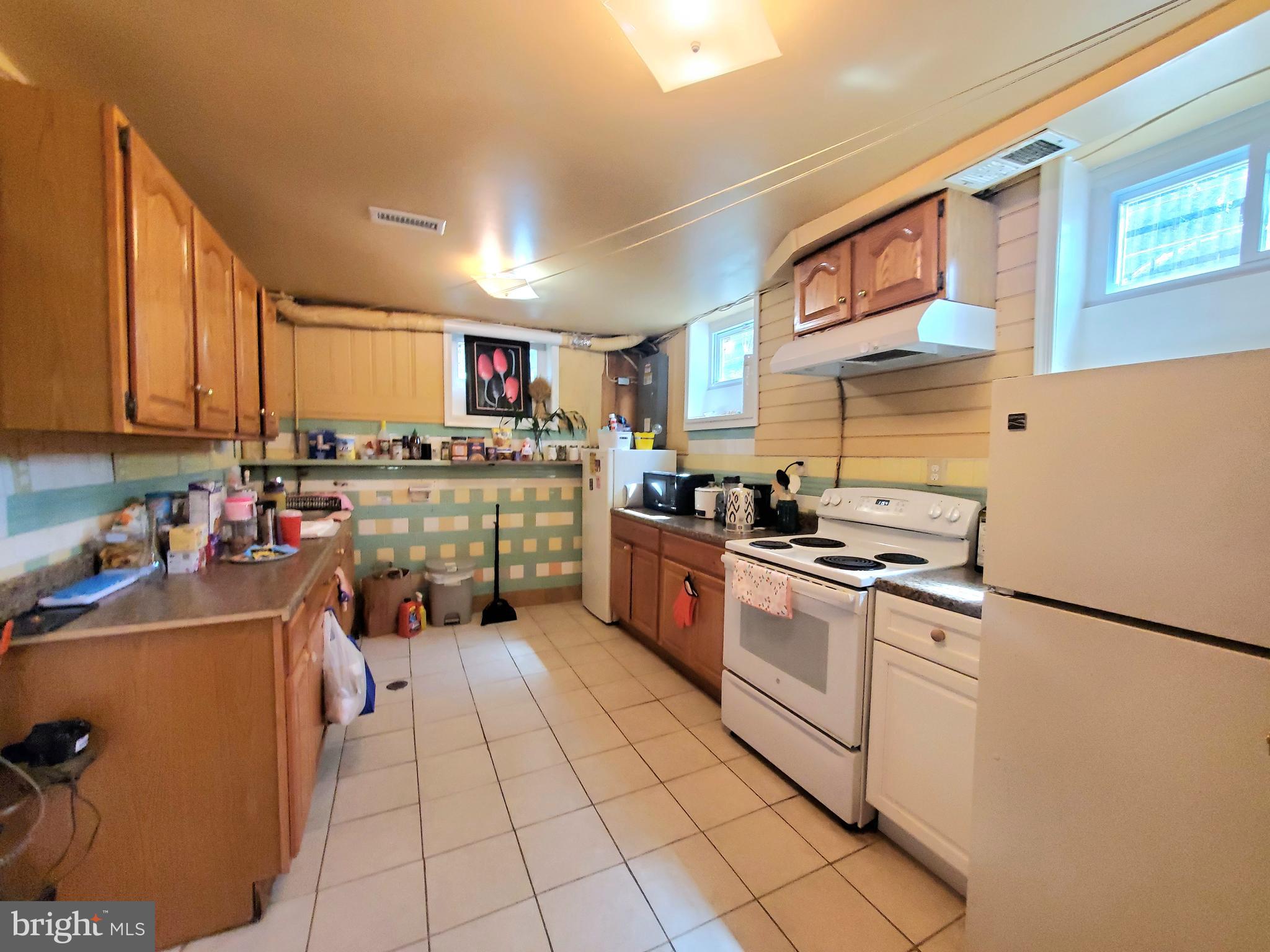 PT WHEATON OUT - Residential Lease