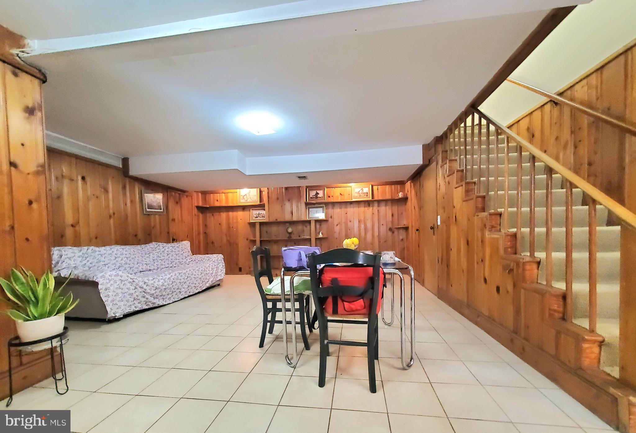 PT WHEATON OUT - Residential Lease