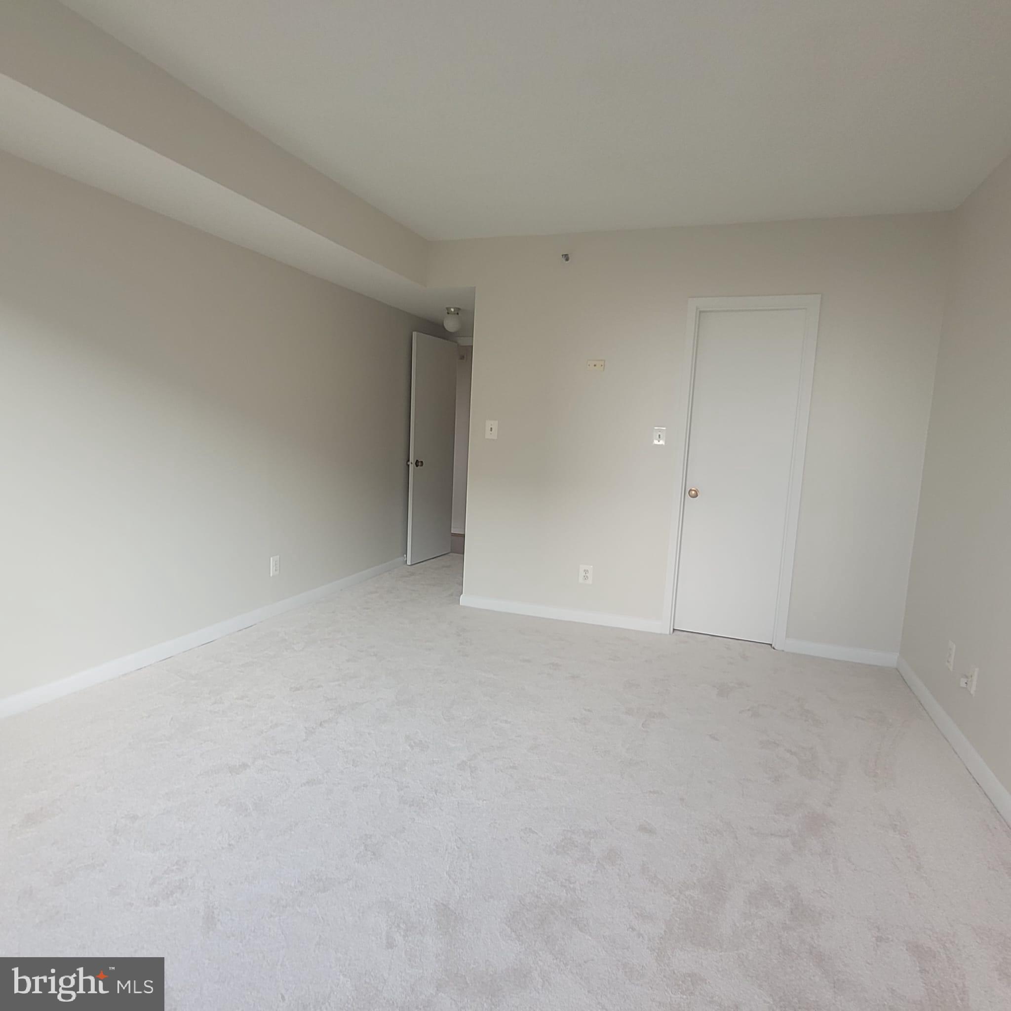 SKYLINE HOUSE - Residential Lease