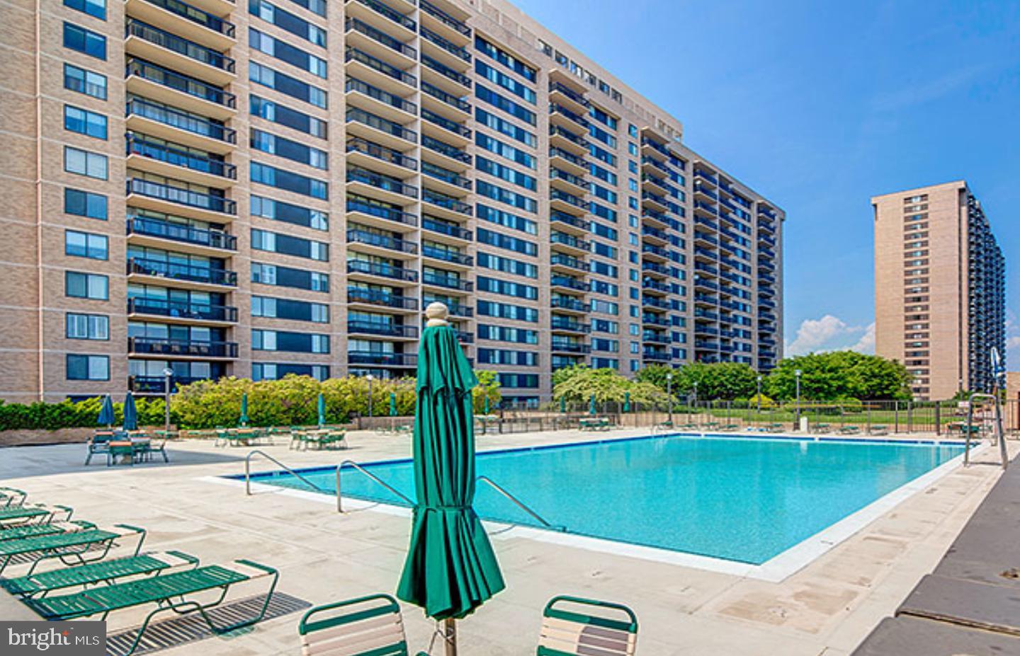 SKYLINE HOUSE - Residential Lease