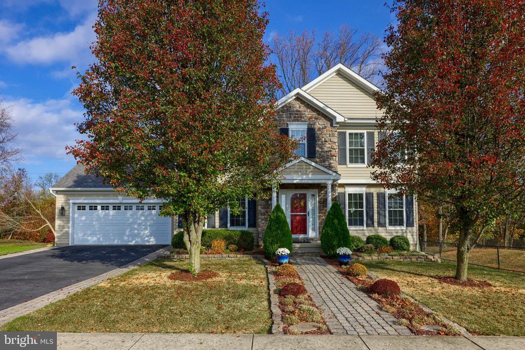 Photo of 319 Northview Lane, QUARRYVILLE, PA 17566 (MLS # PALA2060394)