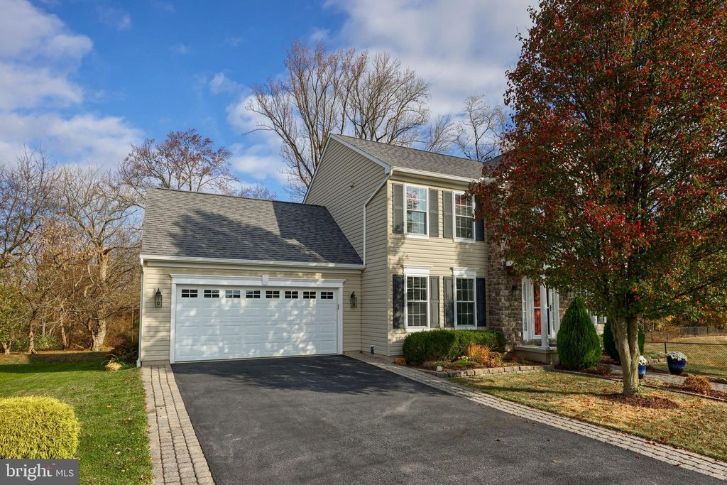 Photo of 319 Northview Lane, QUARRYVILLE, PA 17566 (MLS # PALA2060394)