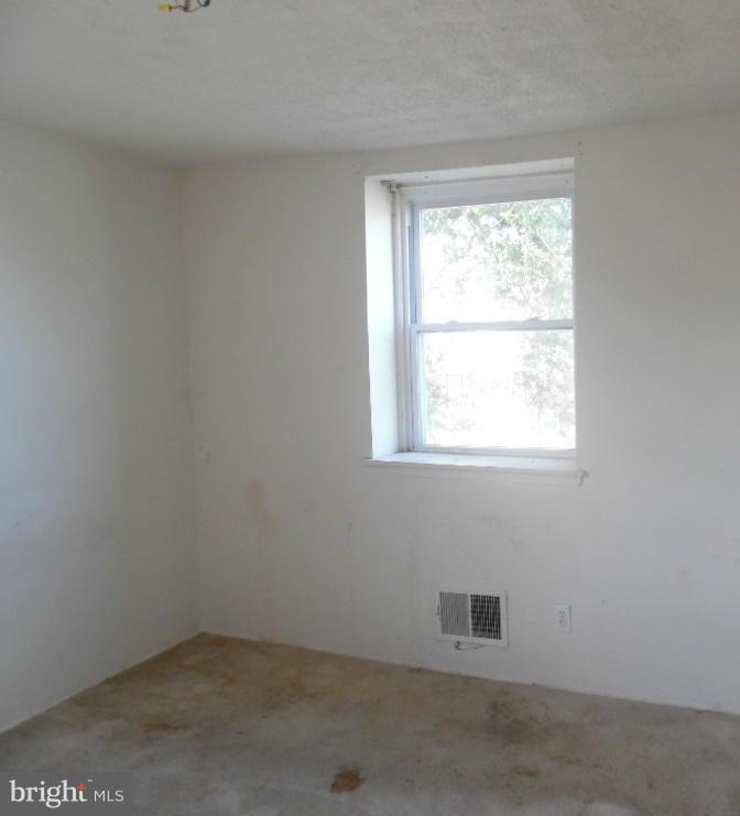 EASTFIELD - Residential