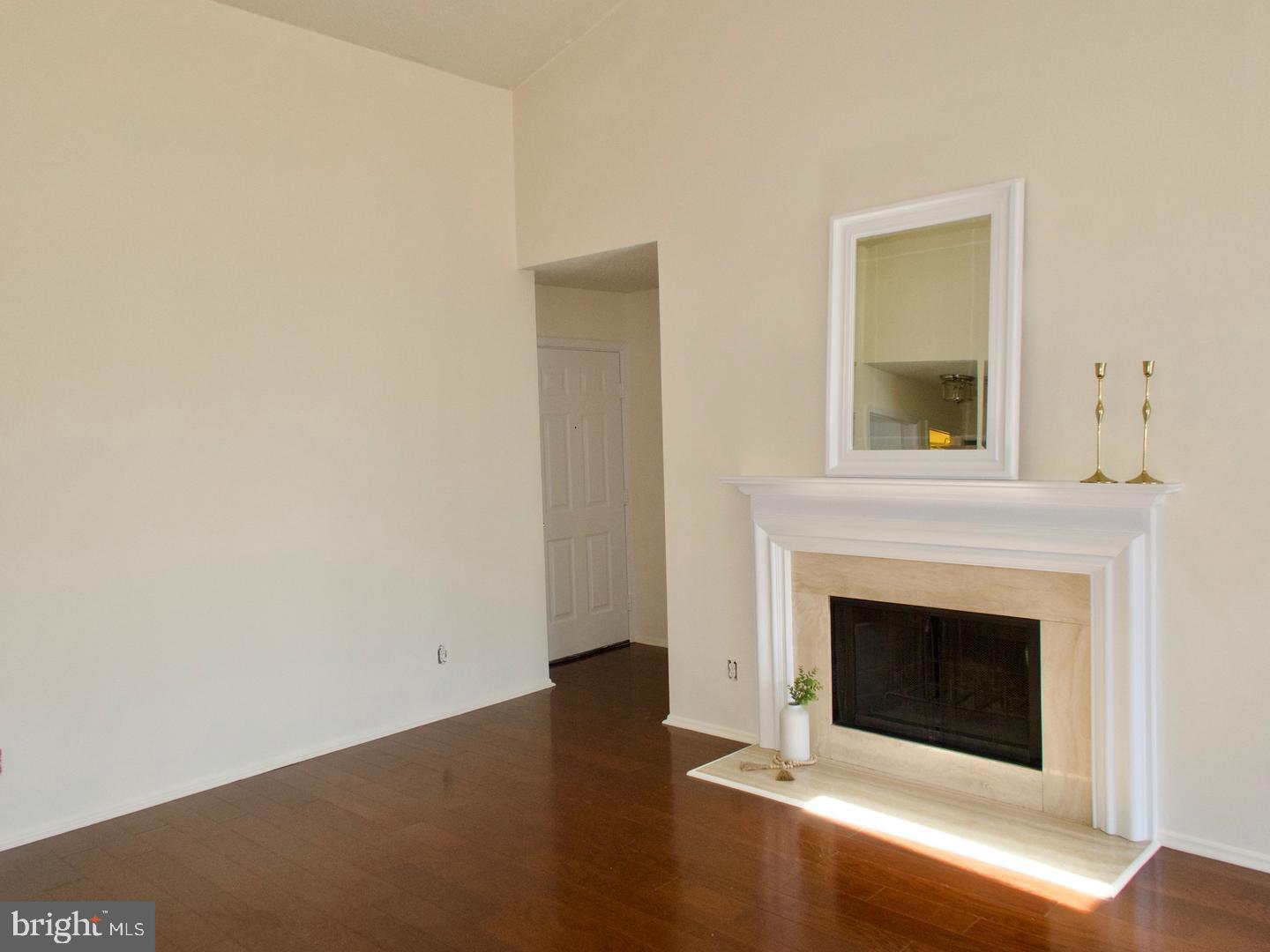 FOX CHASE/EXETER - Residential Lease