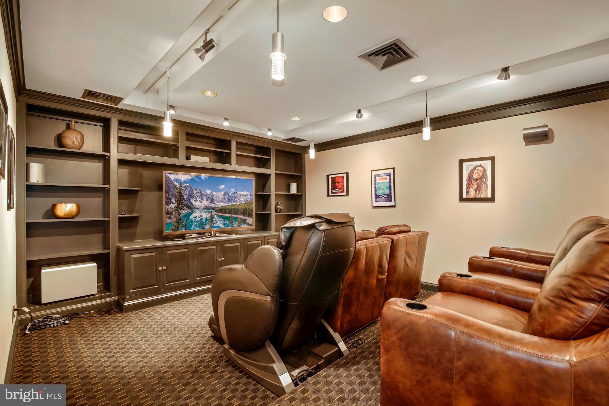 BRADLEY HILLS - Residential