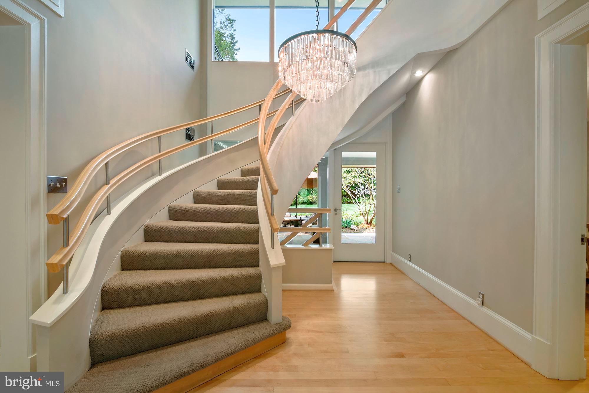 BRADLEY HILLS - Residential