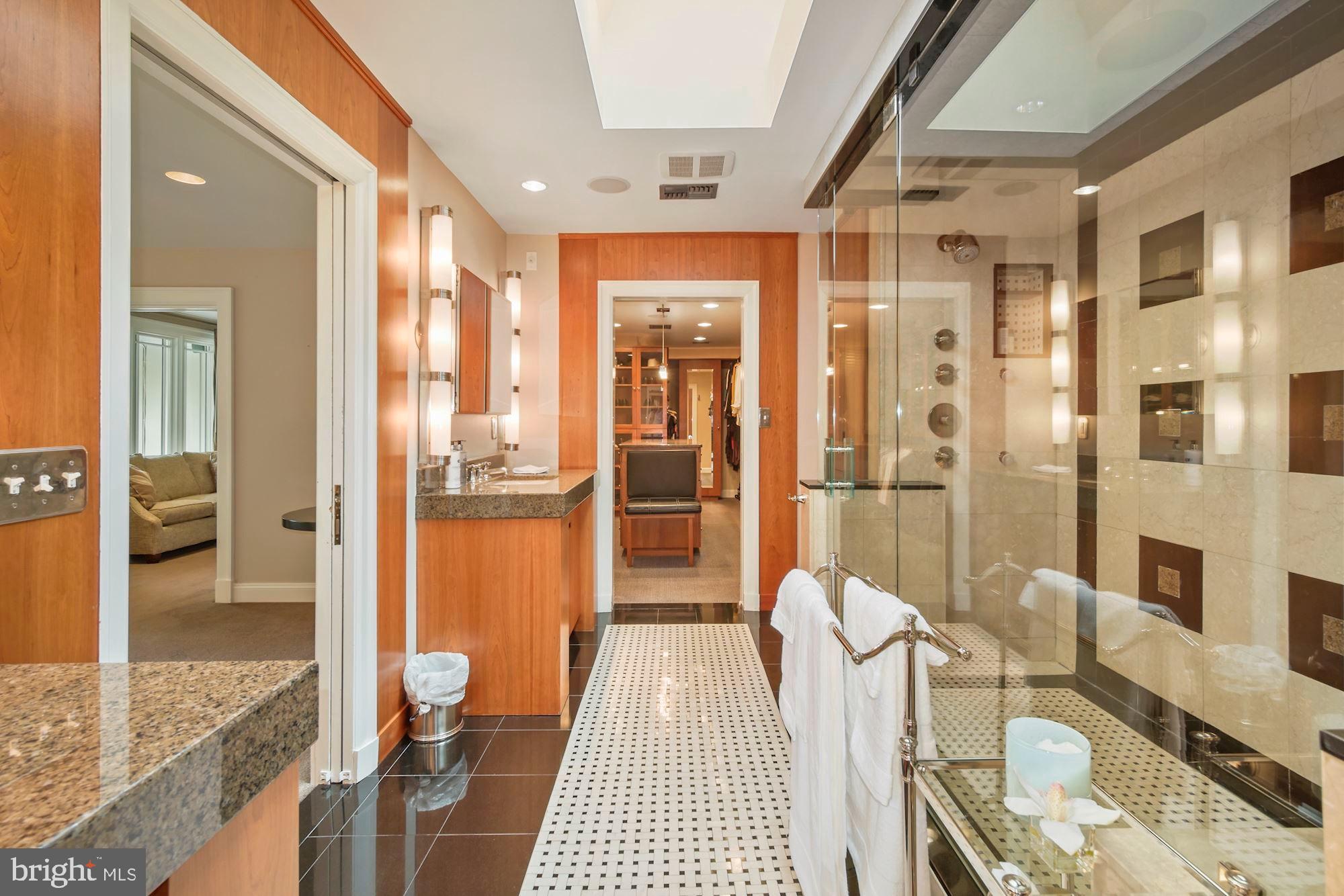 BRADLEY HILLS - Residential