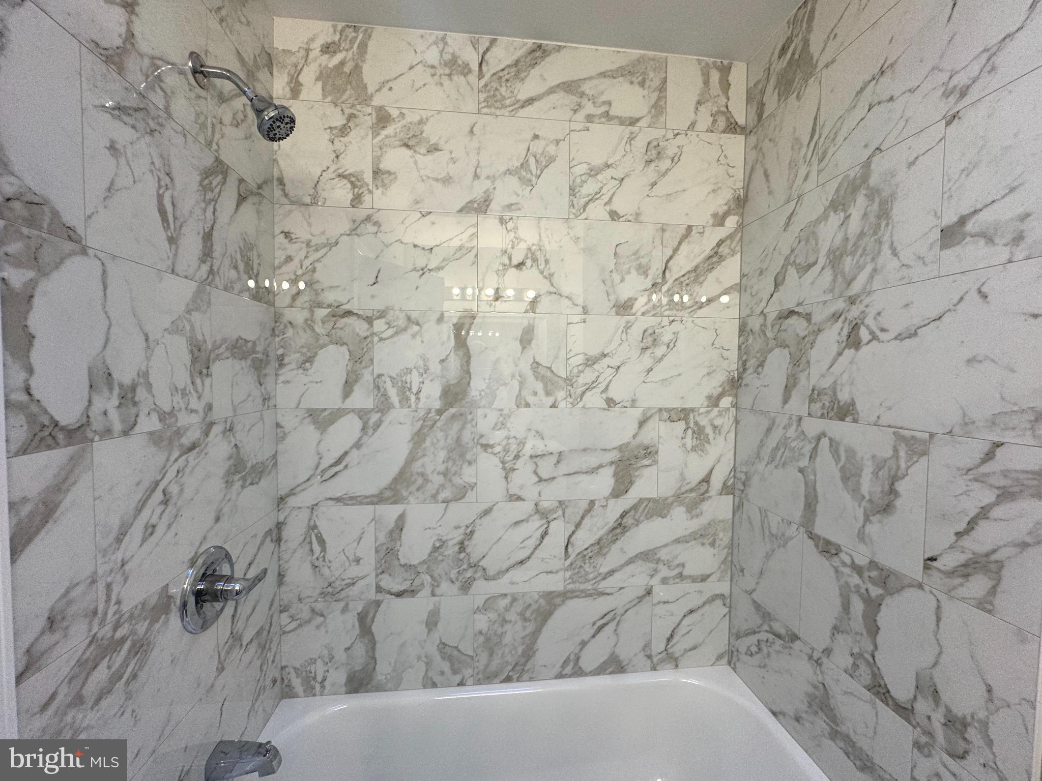 RHAWNHURST - Residential Lease