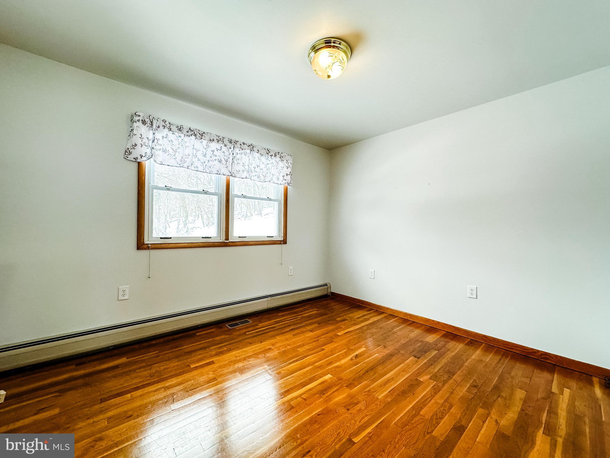 WEST SIDE - Residential