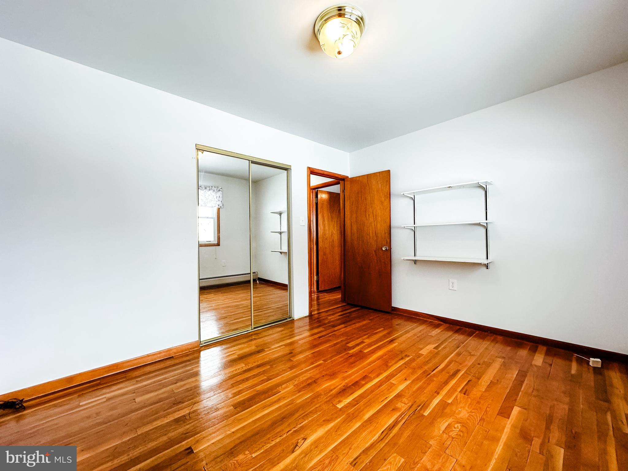 WEST SIDE - Residential