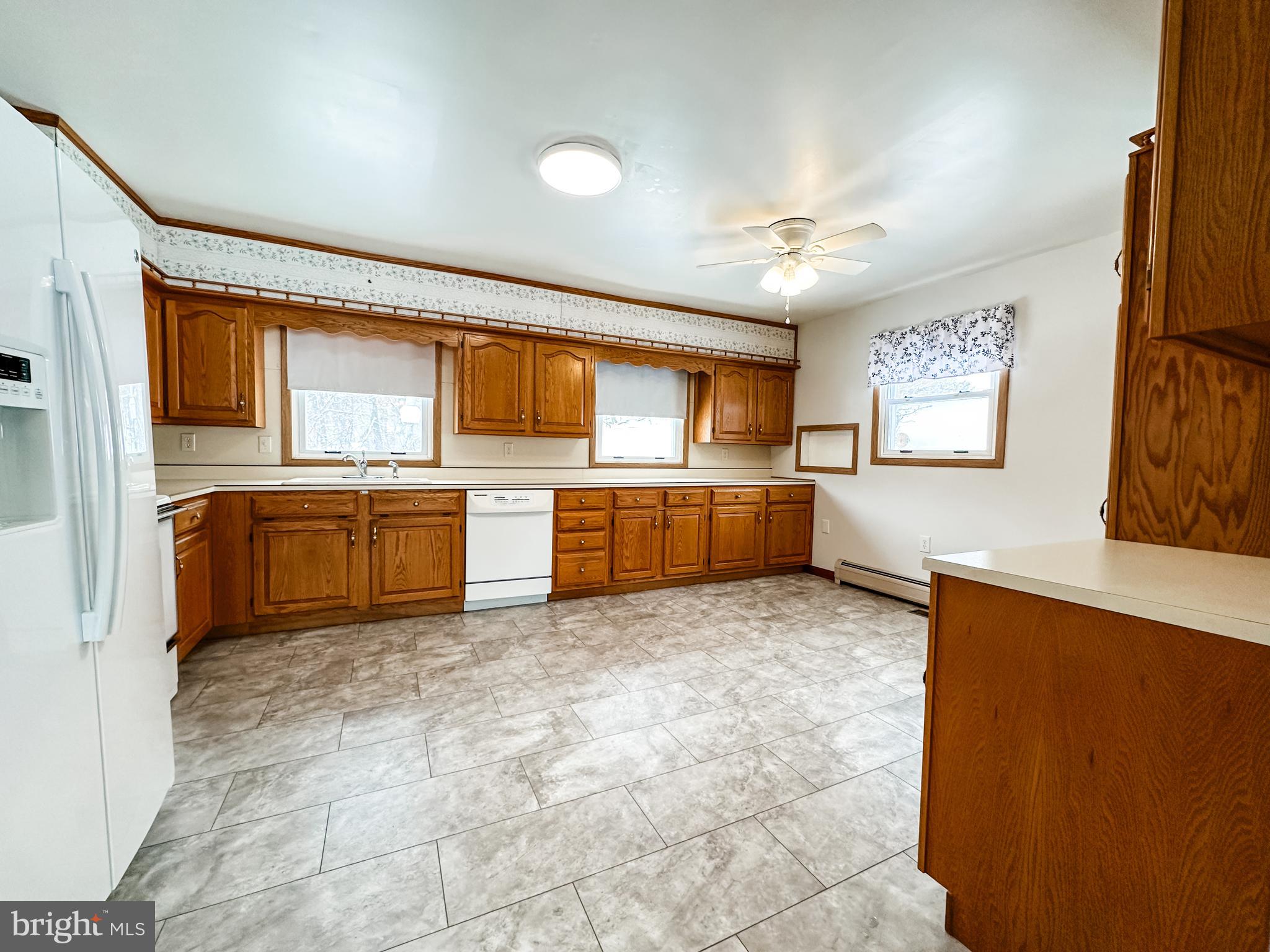 WEST SIDE - Residential