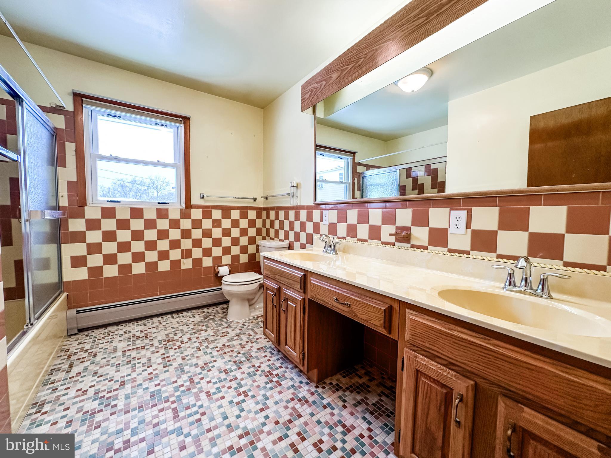 WEST SIDE - Residential