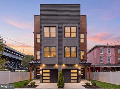 Townhouse For Sale - 523 N 2nd Street<br/> CAMDEN, NJ 08102