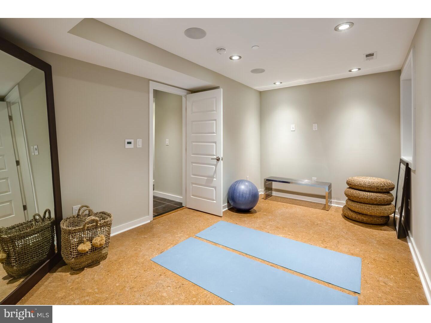 OLD CITY - Residential