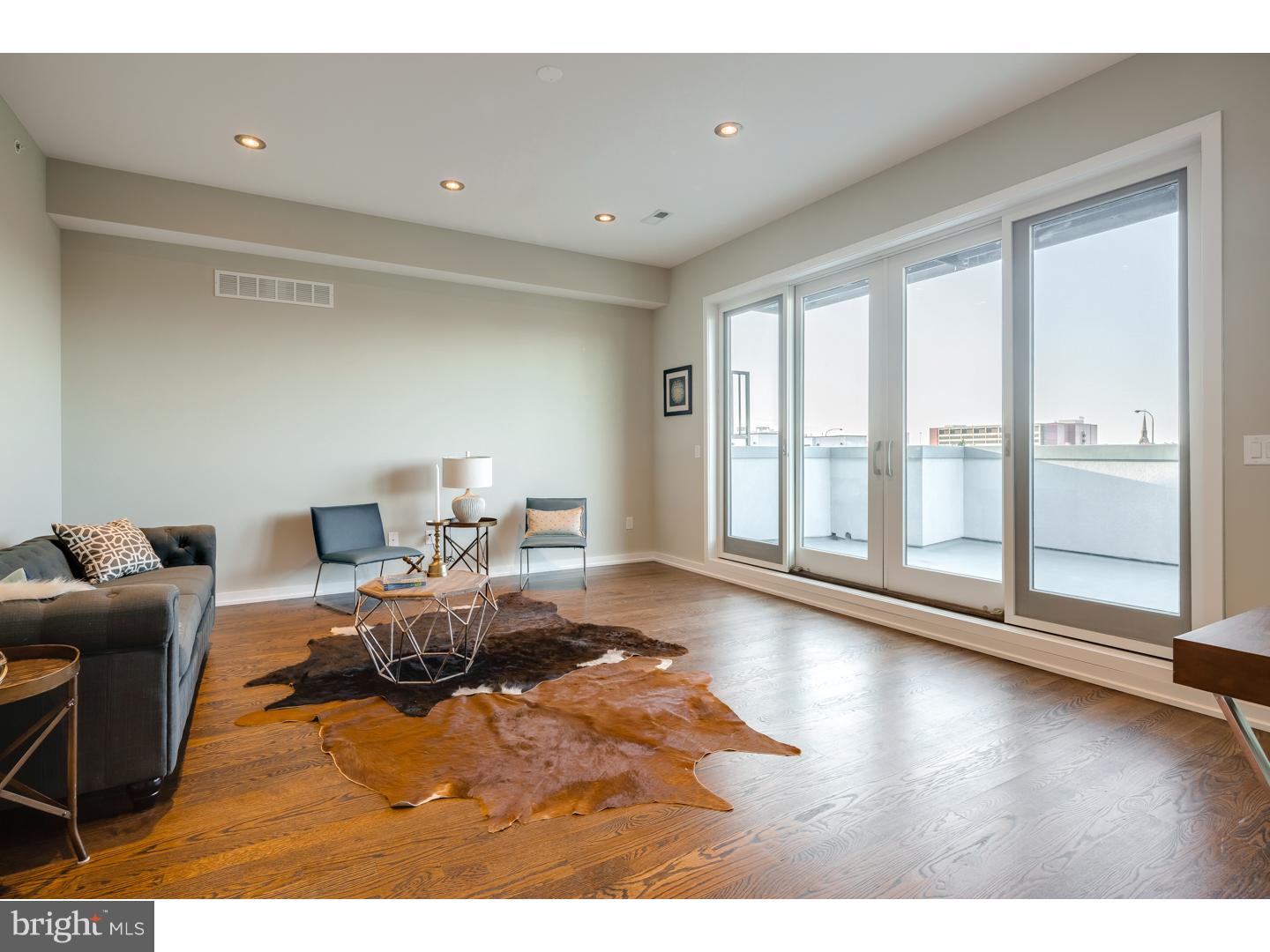 OLD CITY - Residential