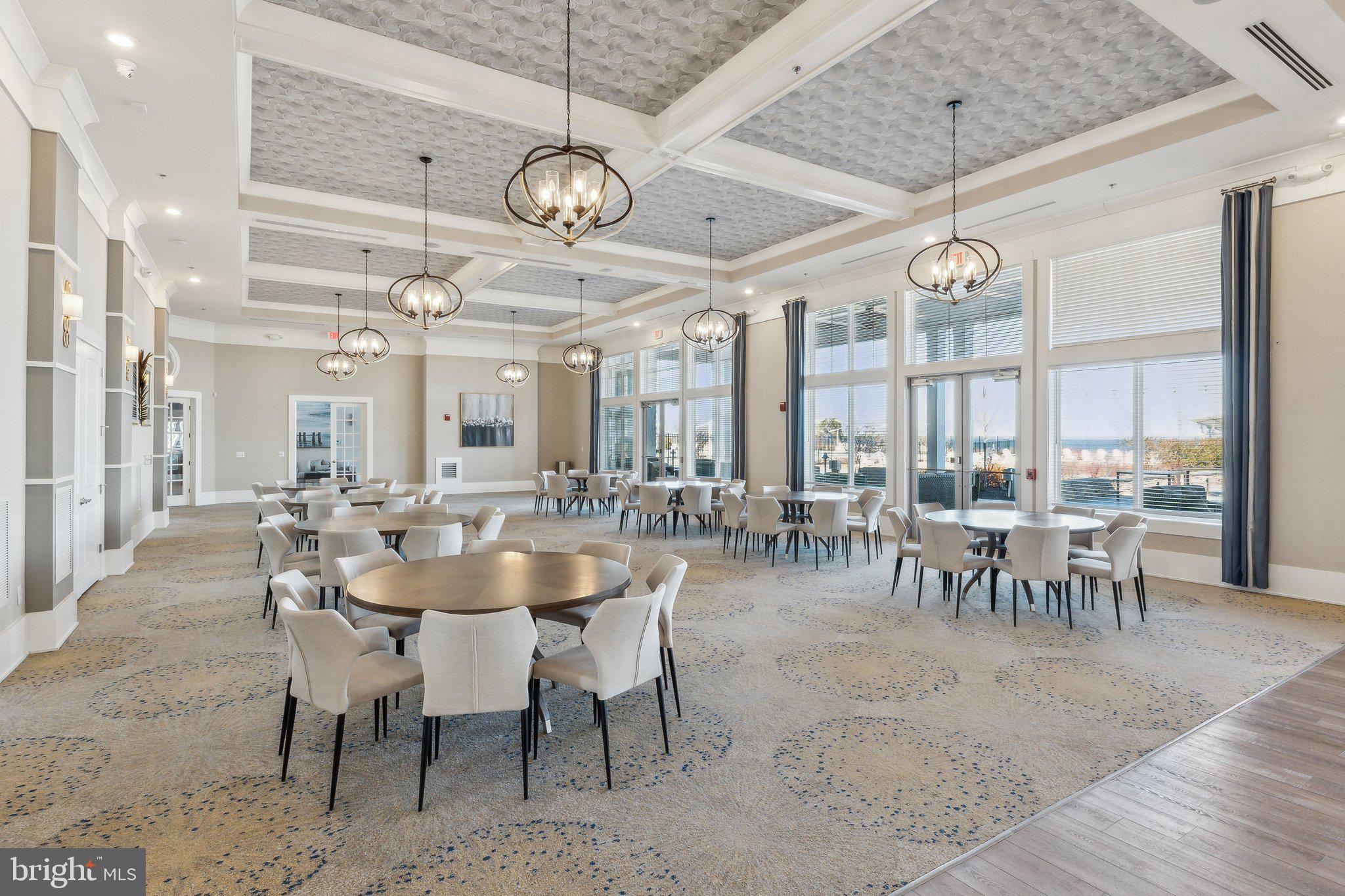 FOUR SEASONS AT KENT ISLAND - Residential