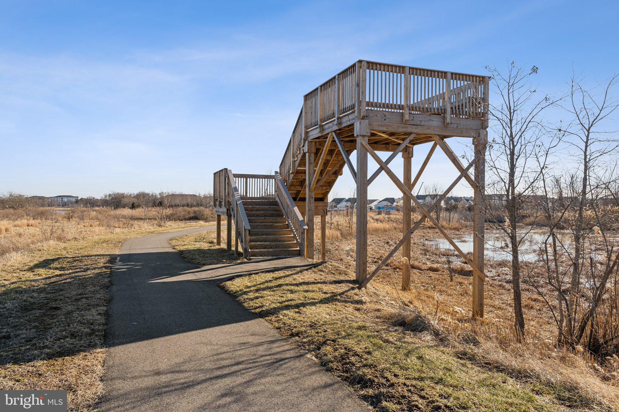 FOUR SEASONS AT KENT ISLAND - Residential