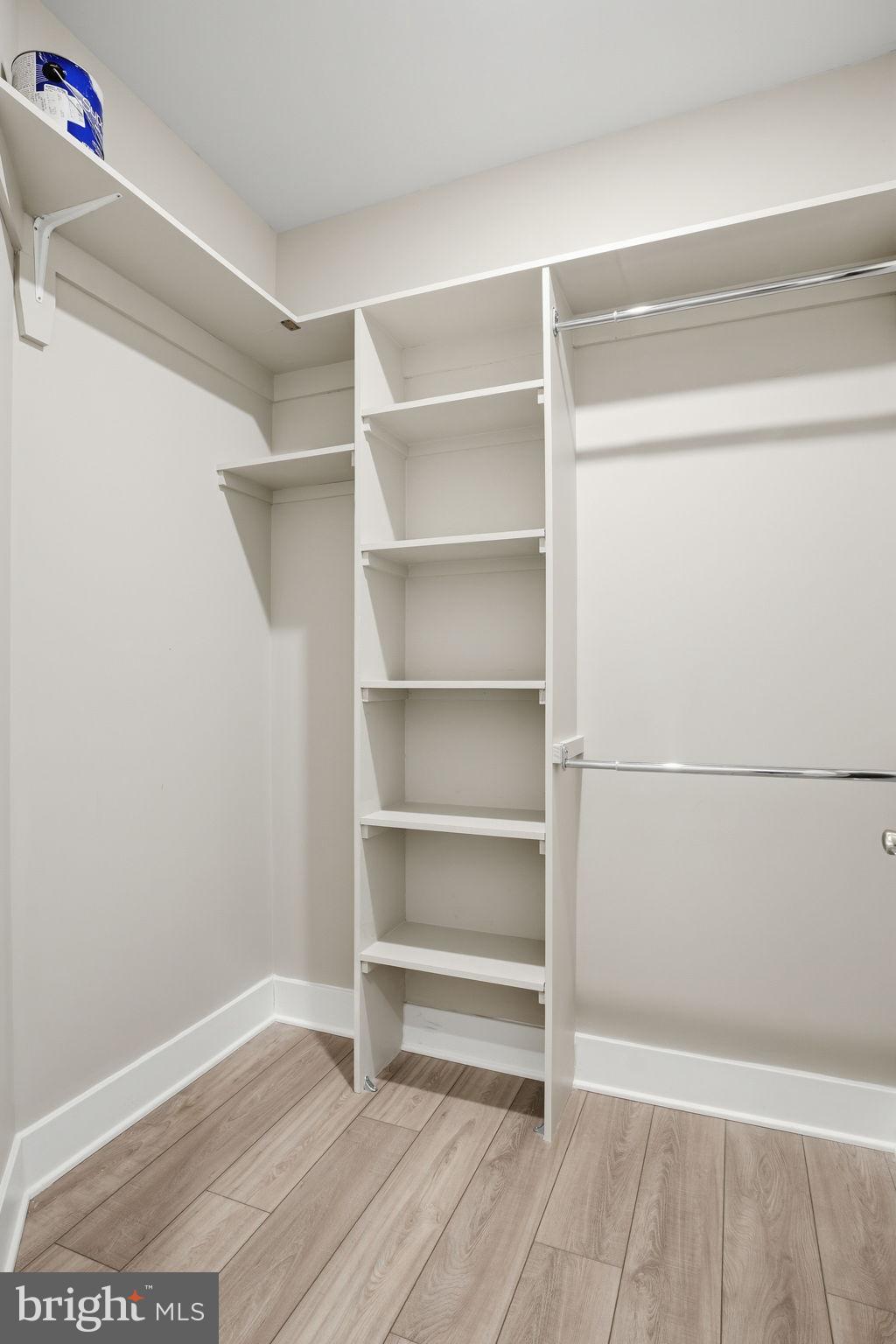 FOUR SEASONS AT KENT ISLAND - Residential