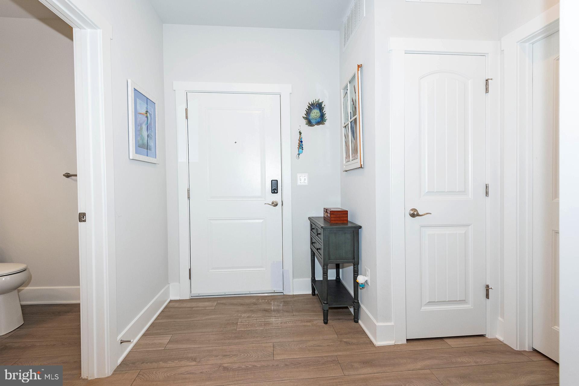 FOUR SEASONS AT KENT ISLAND - Residential