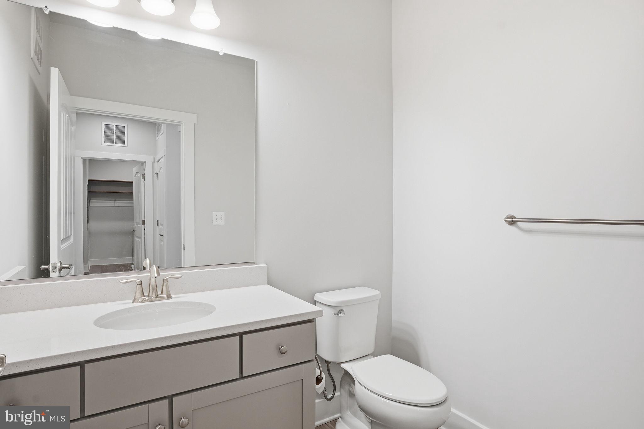 FOUR SEASONS AT KENT ISLAND - Residential