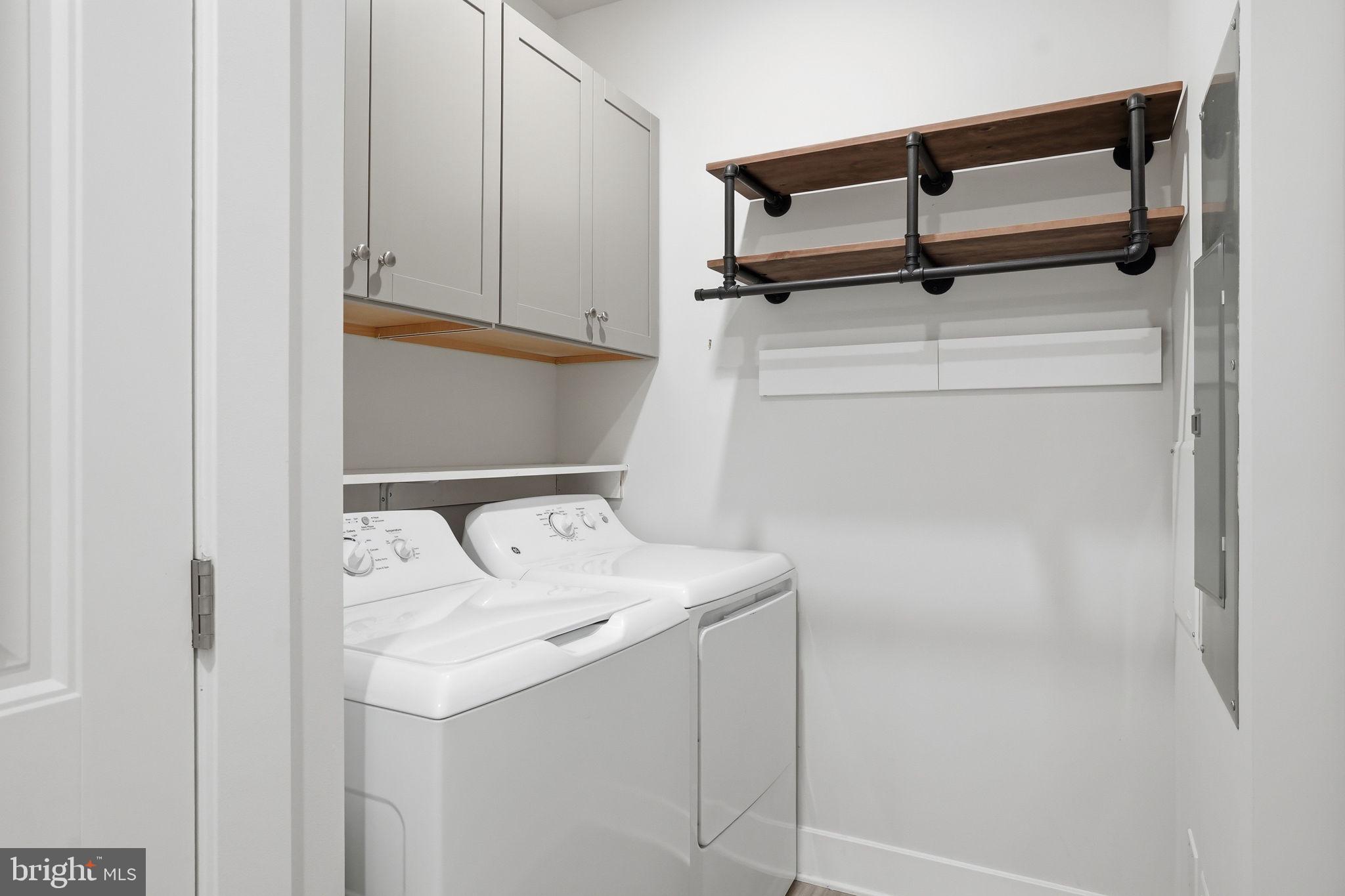 FOUR SEASONS AT KENT ISLAND - Residential