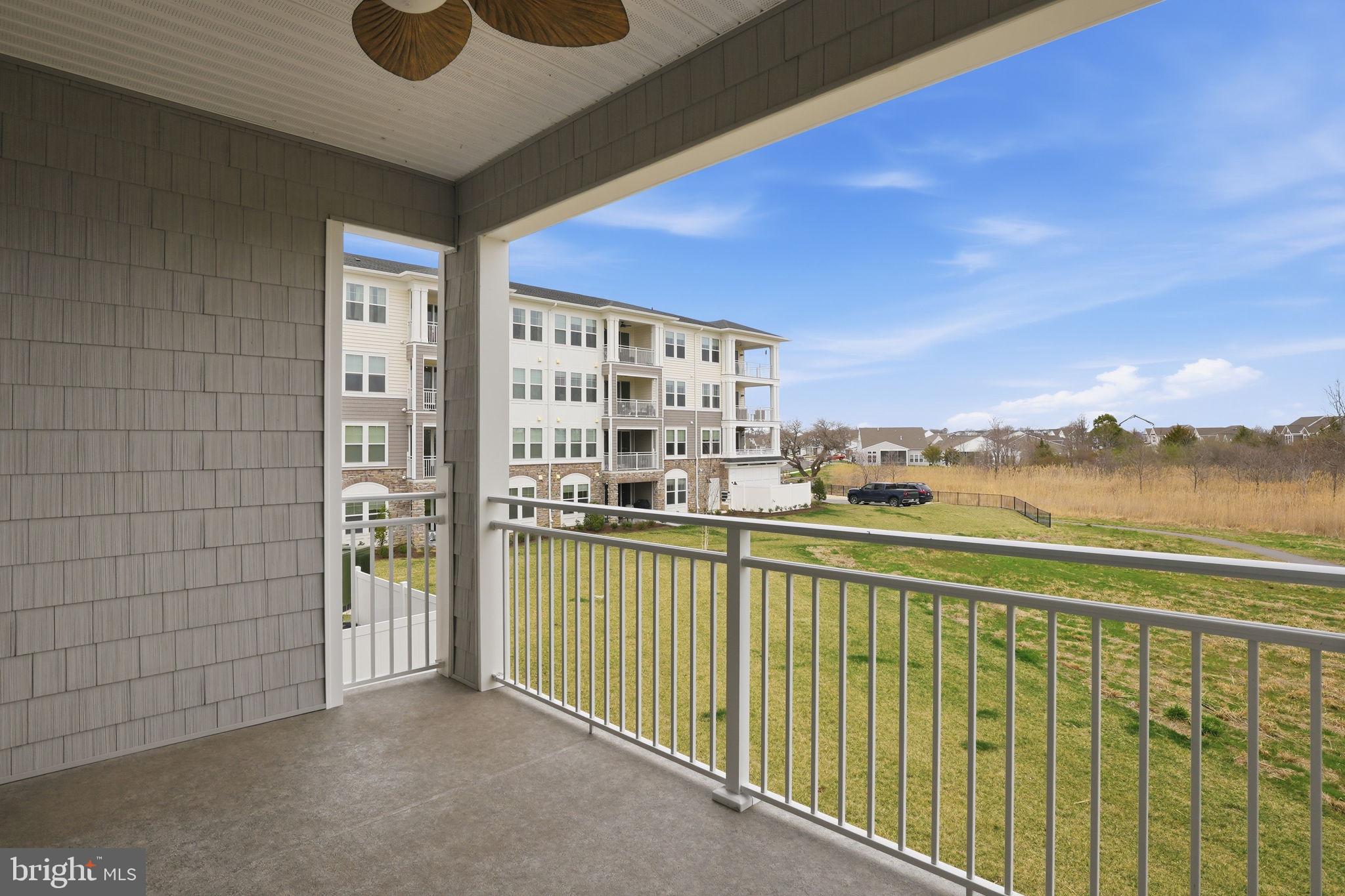 FOUR SEASONS AT KENT ISLAND - Residential