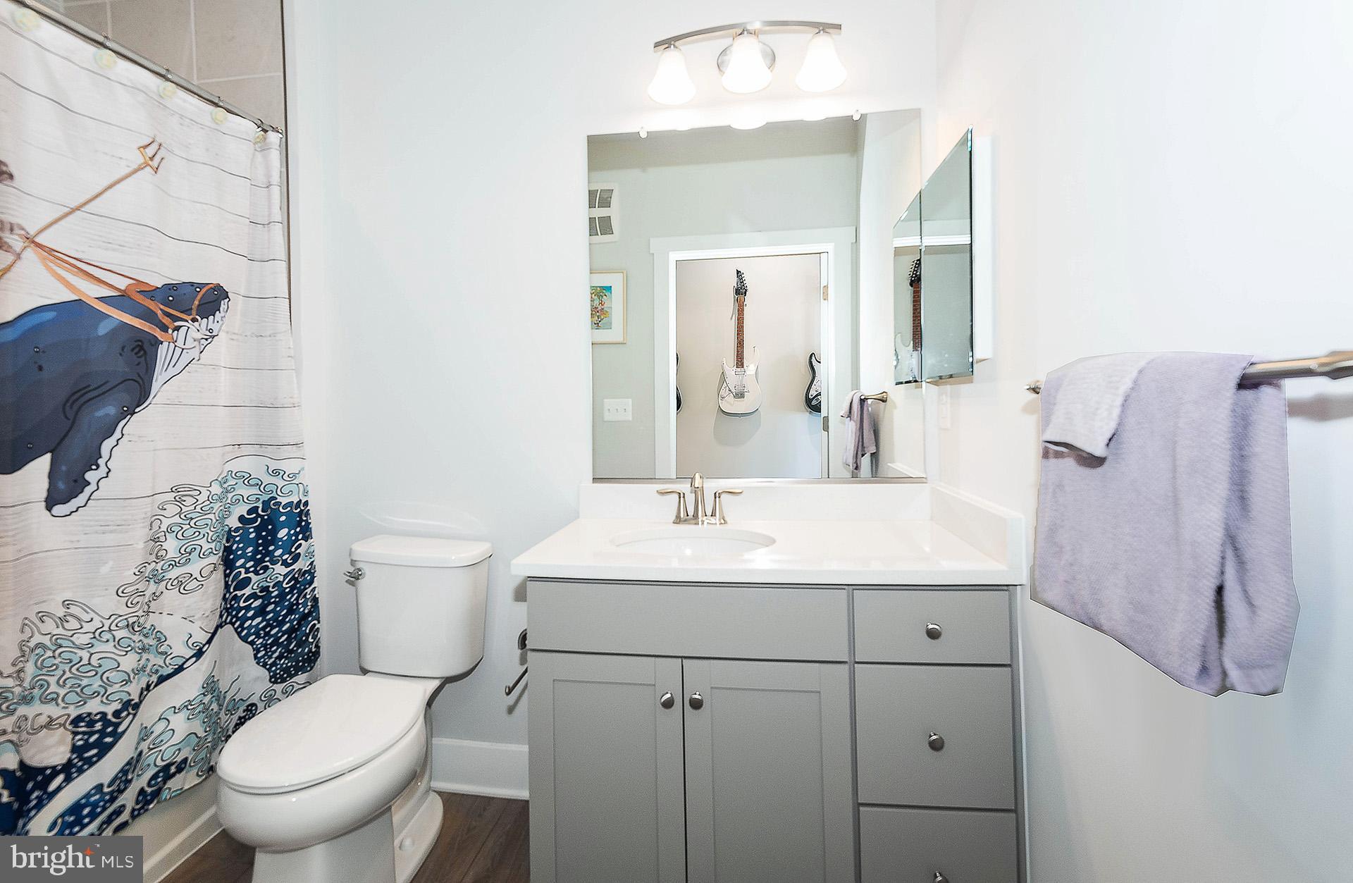 FOUR SEASONS AT KENT ISLAND - Residential