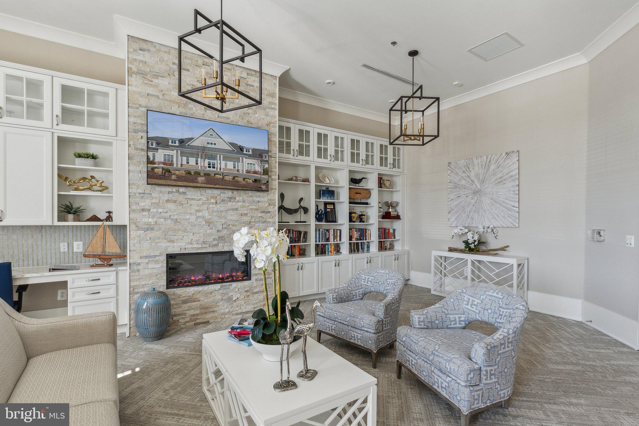 FOUR SEASONS AT KENT ISLAND - Residential