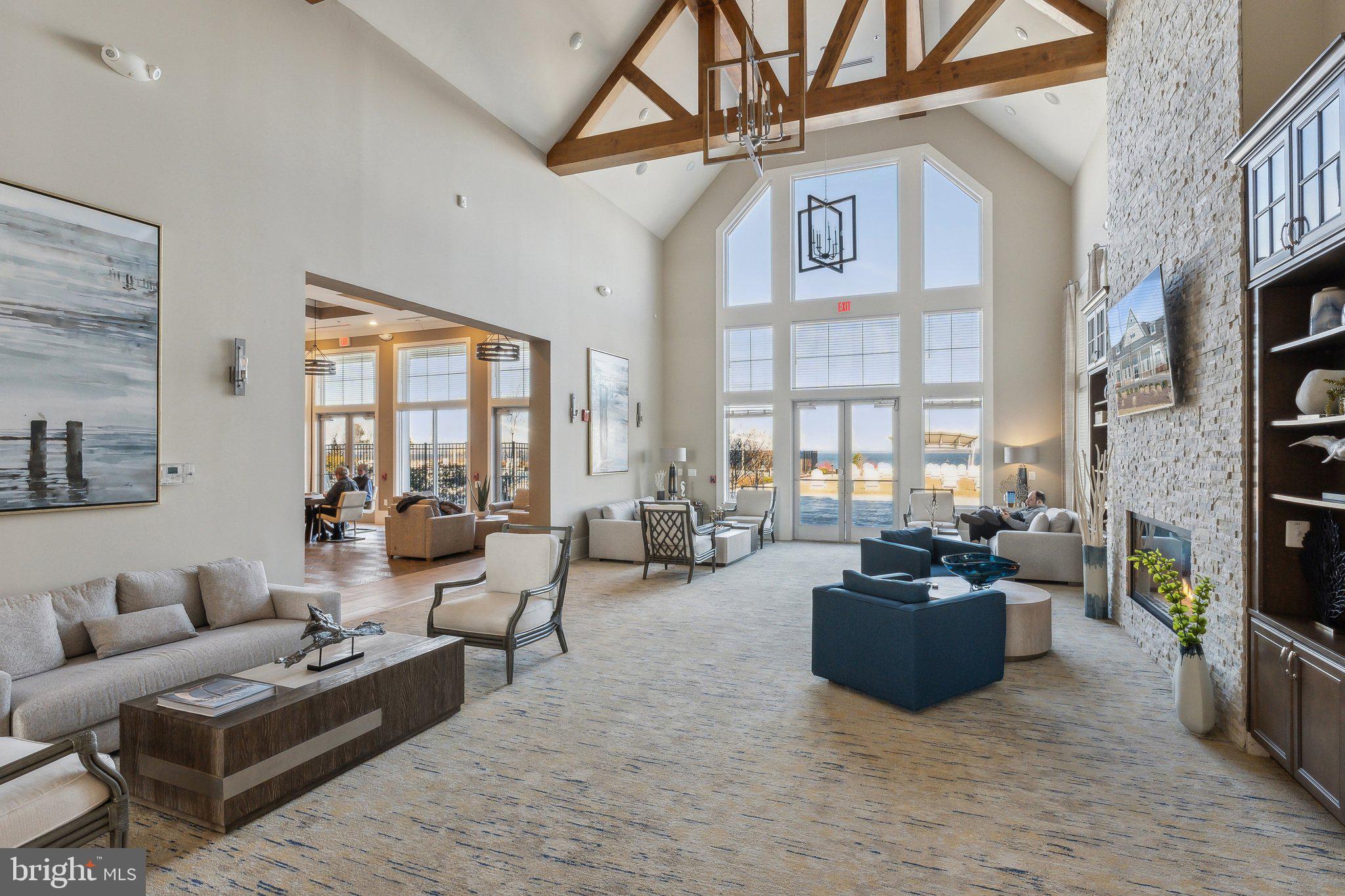 FOUR SEASONS AT KENT ISLAND - Residential