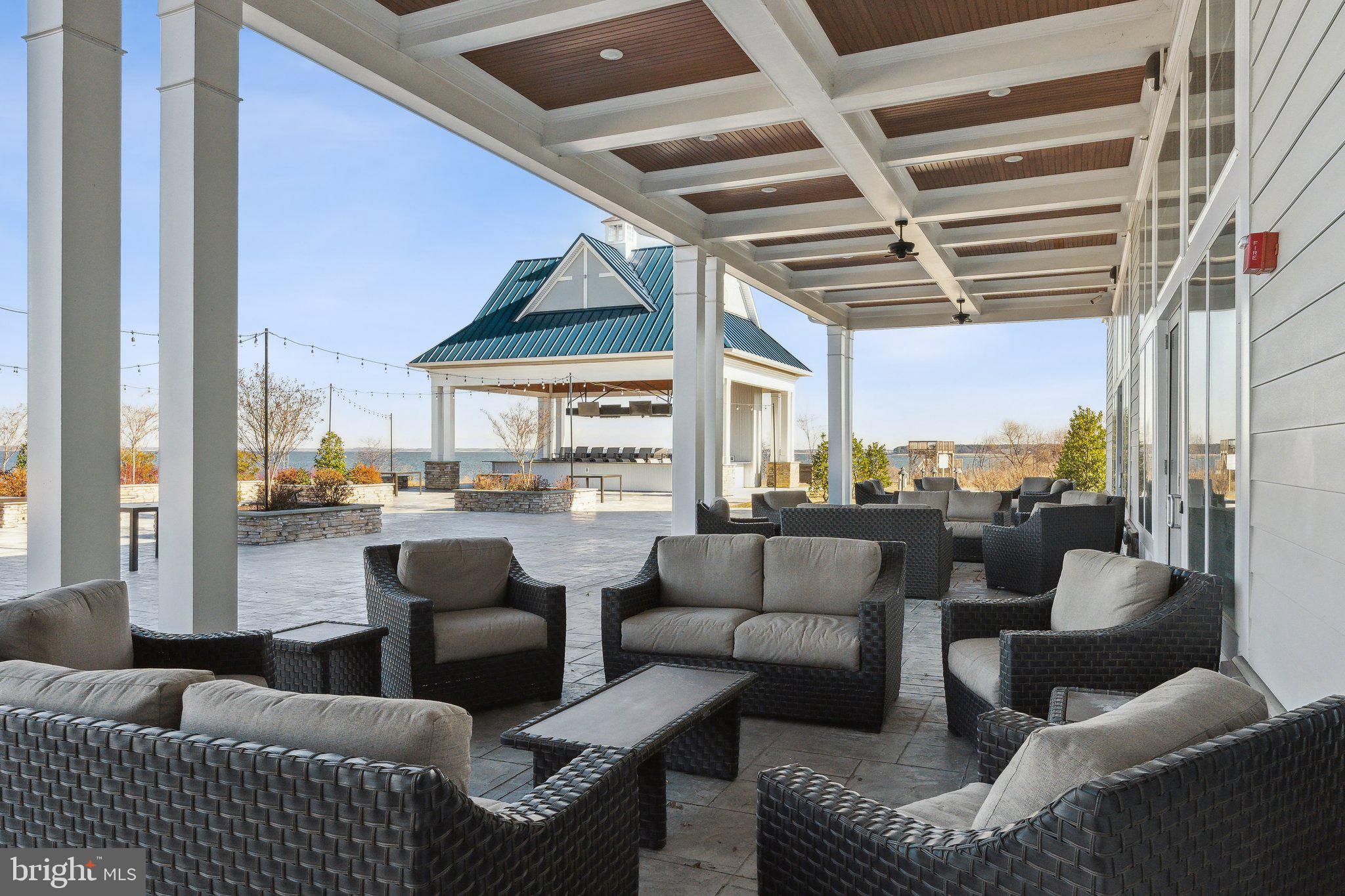 FOUR SEASONS AT KENT ISLAND - Residential