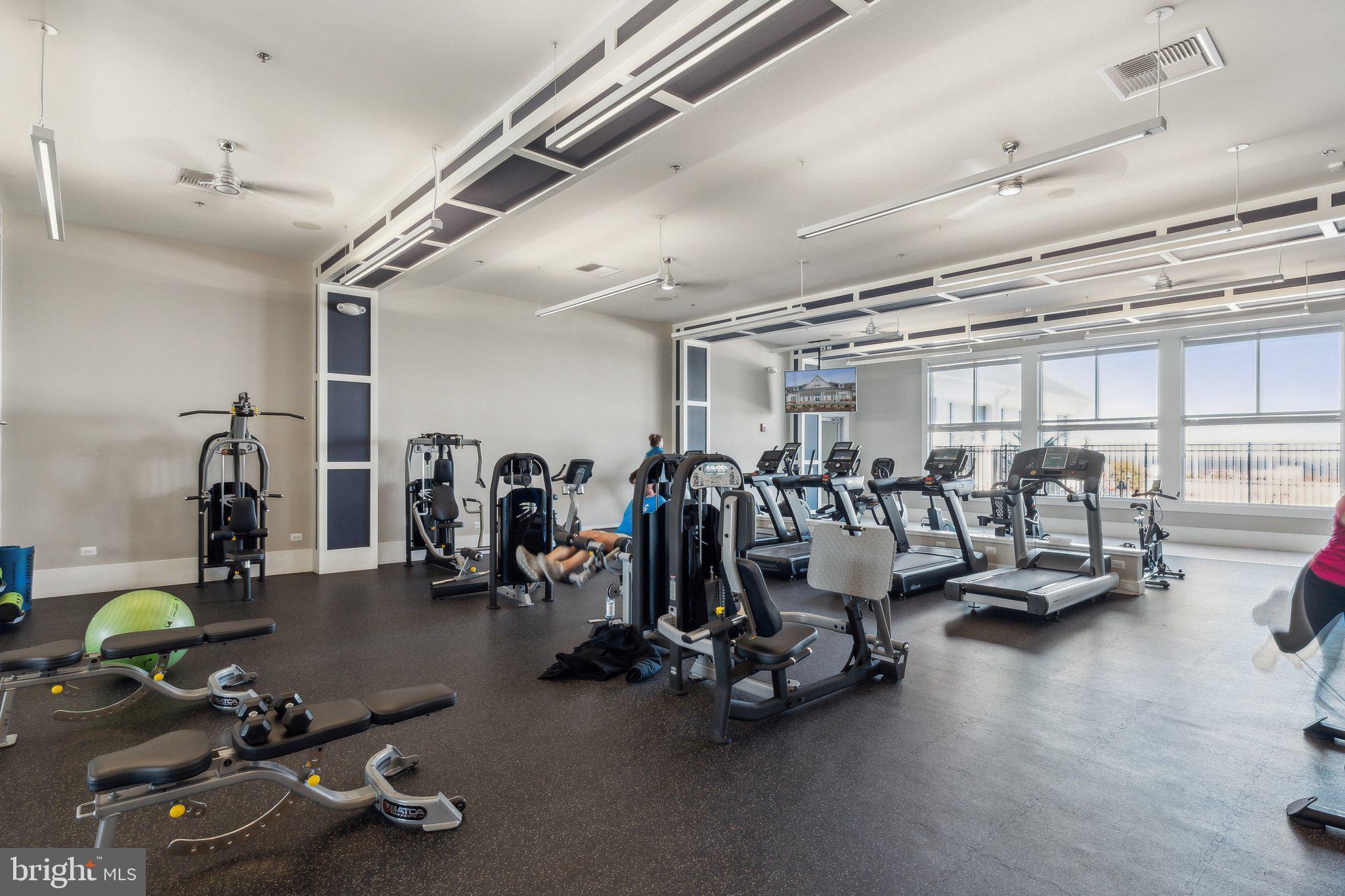 FOUR SEASONS AT KENT ISLAND - Residential