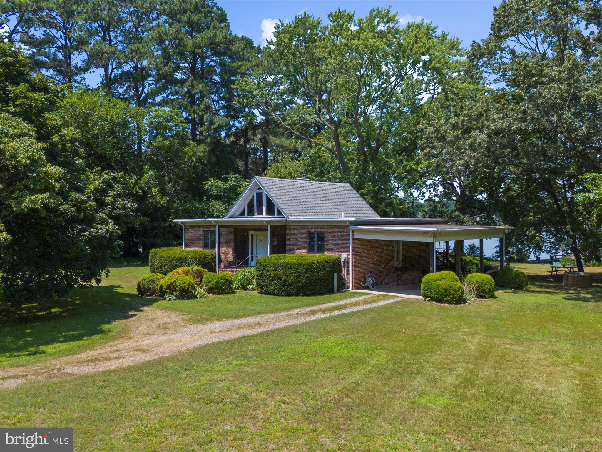 209 RIVERSHORE ROAD