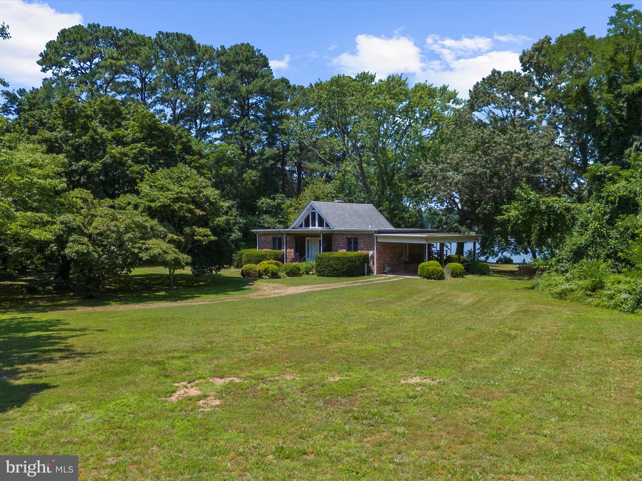 209 RIVERSHORE ROAD