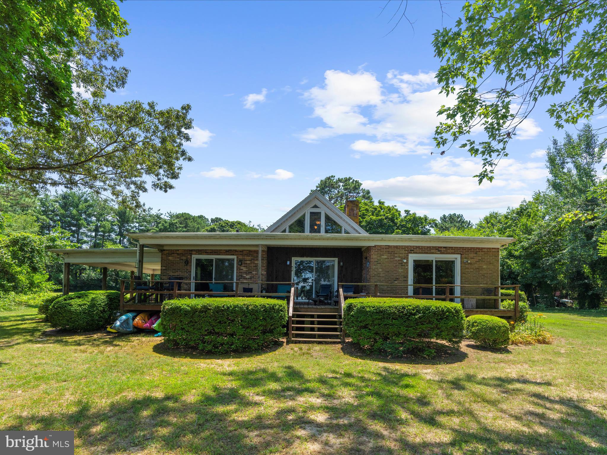 209 RIVERSHORE ROAD
