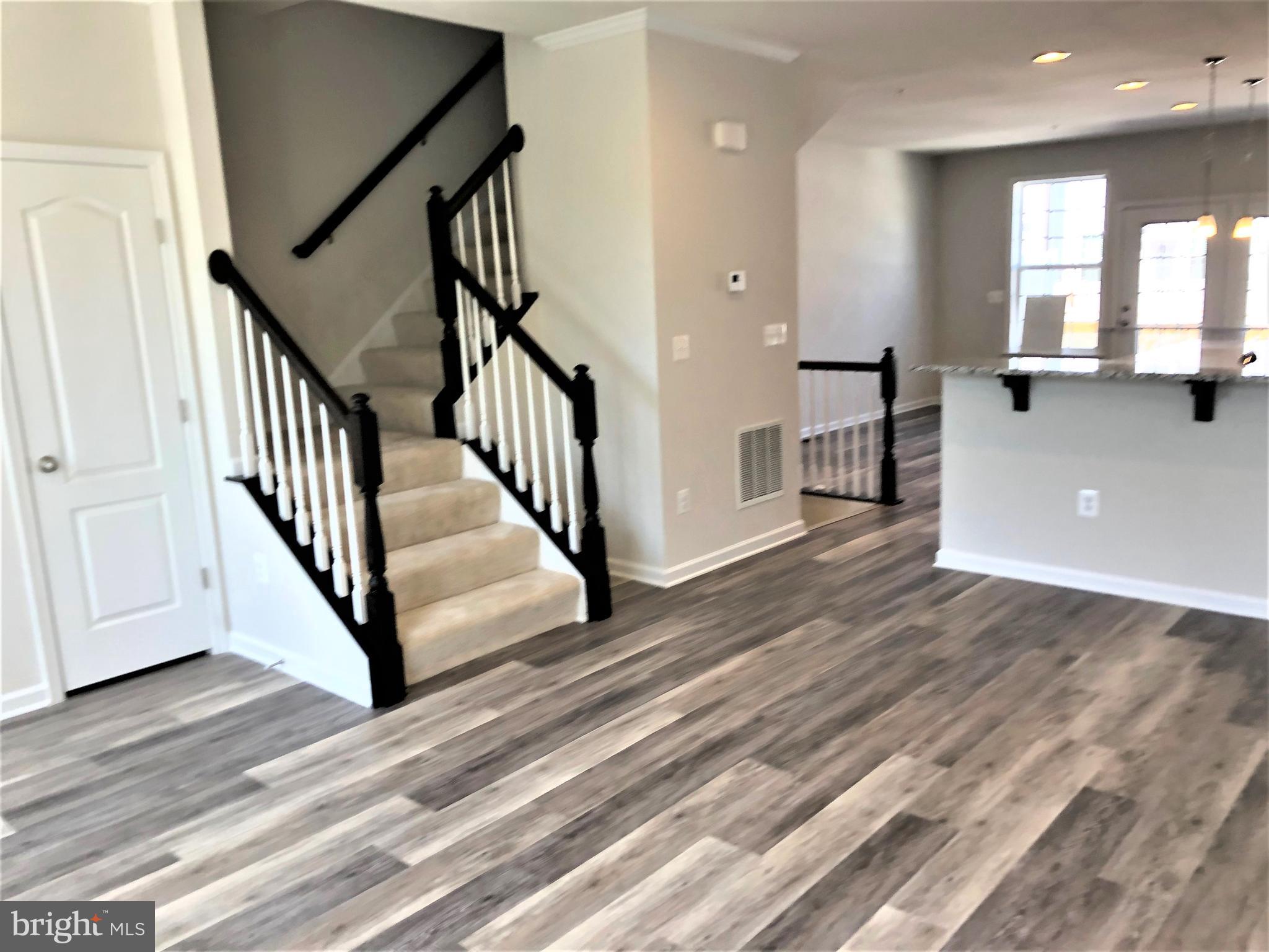 THE TOWNS AT GLENN DALE CROSSING - Residential