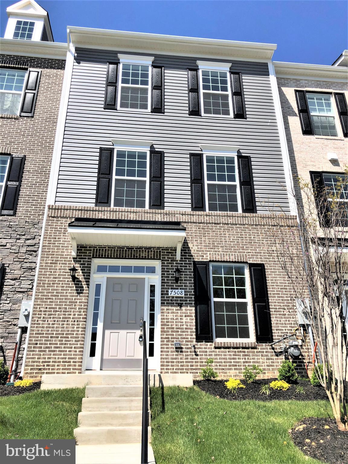 THE TOWNS AT GLENN DALE CROSSING - Residential